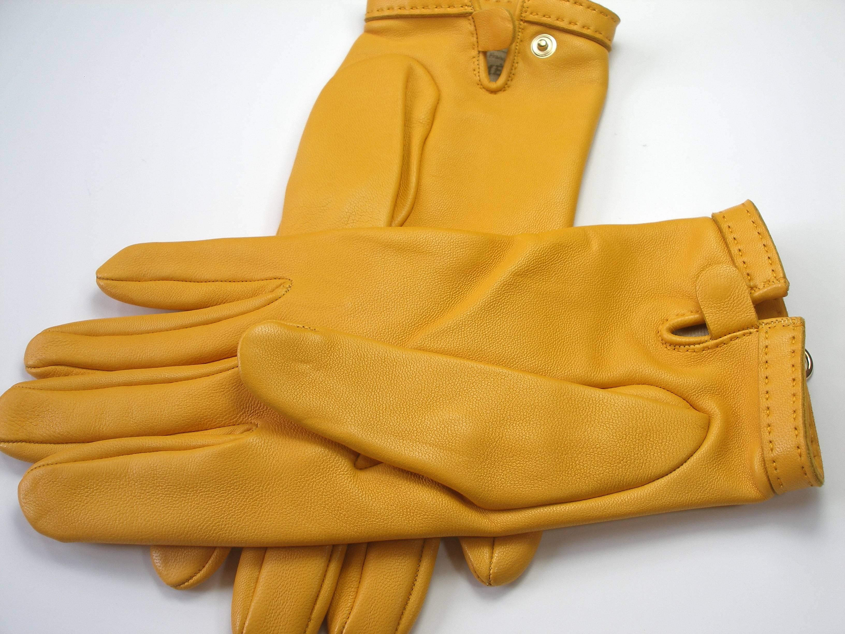  Hermes Médor Lambskin palladium Hadware Yellow Leather Gloves / BRAND NEW 2