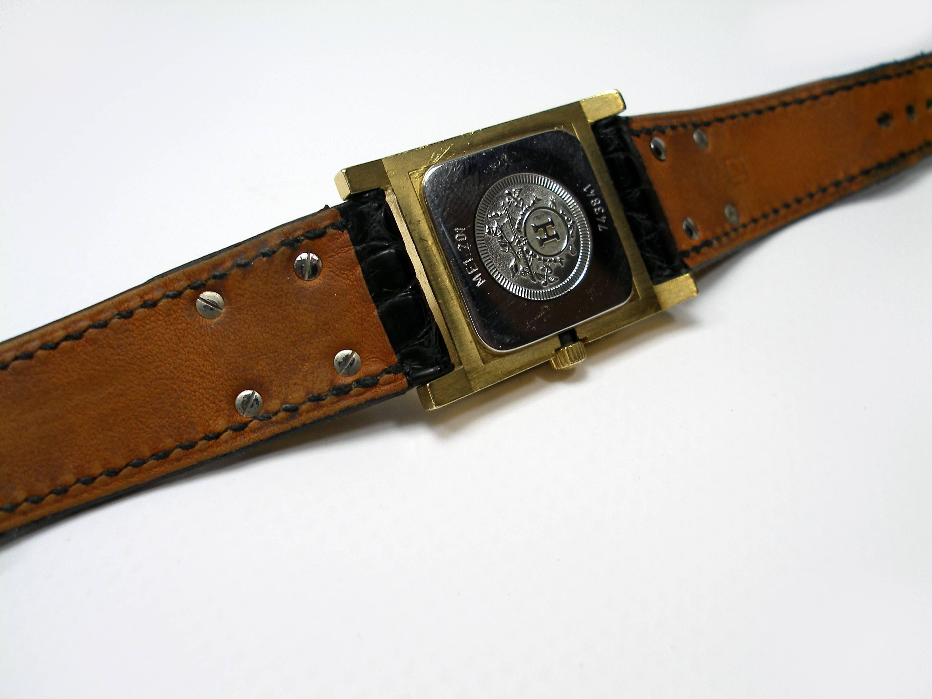 collier watch