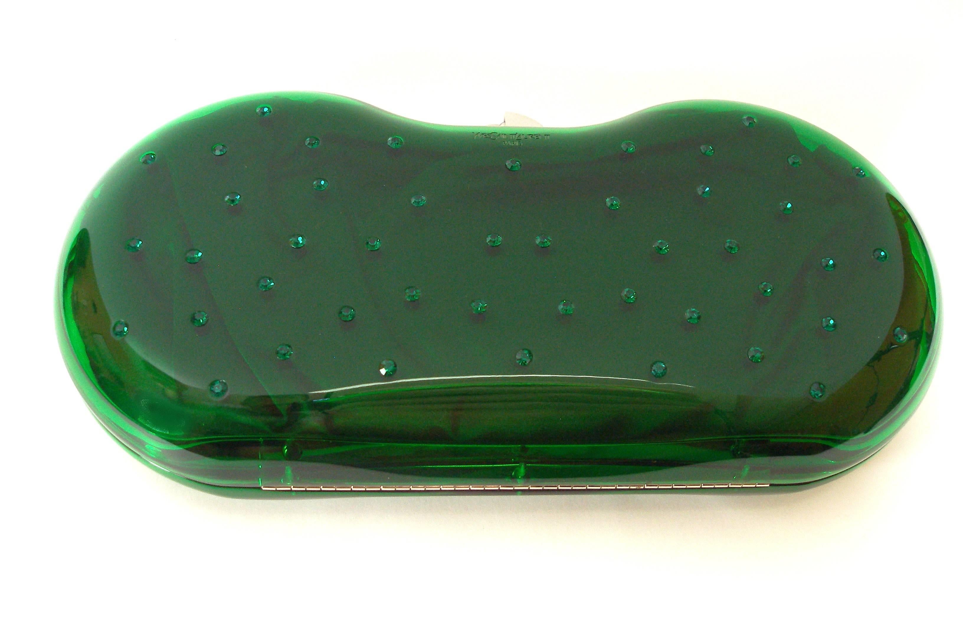 FANTASTIC & COLLECTIBLE Tom Ford for YSL Green lucite clutch with crystals  In Excellent Condition In VERGT, FR