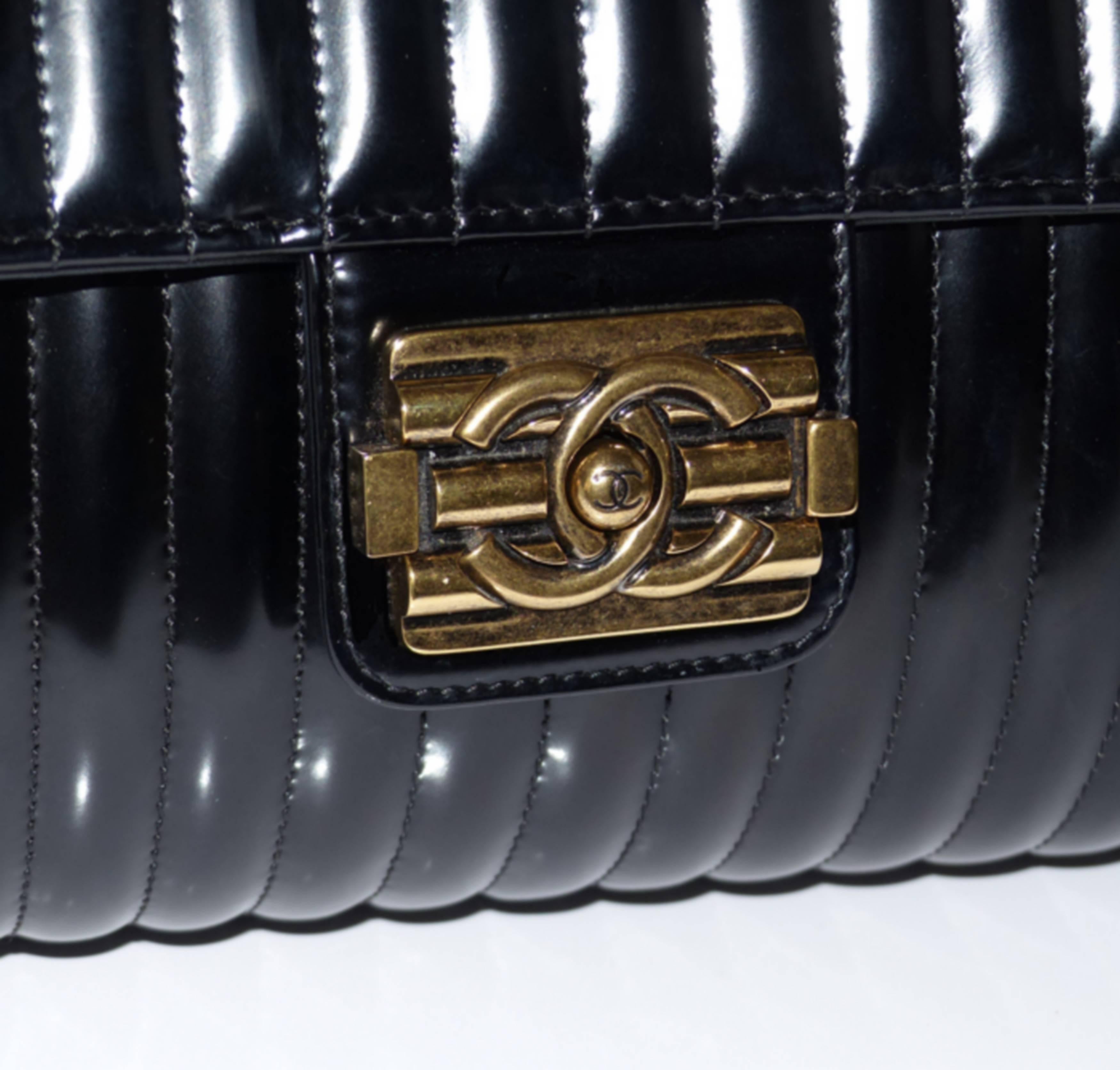 Black COLLECTOR Limited Edition Chanel Bag Collection Paris Venise / Like new 