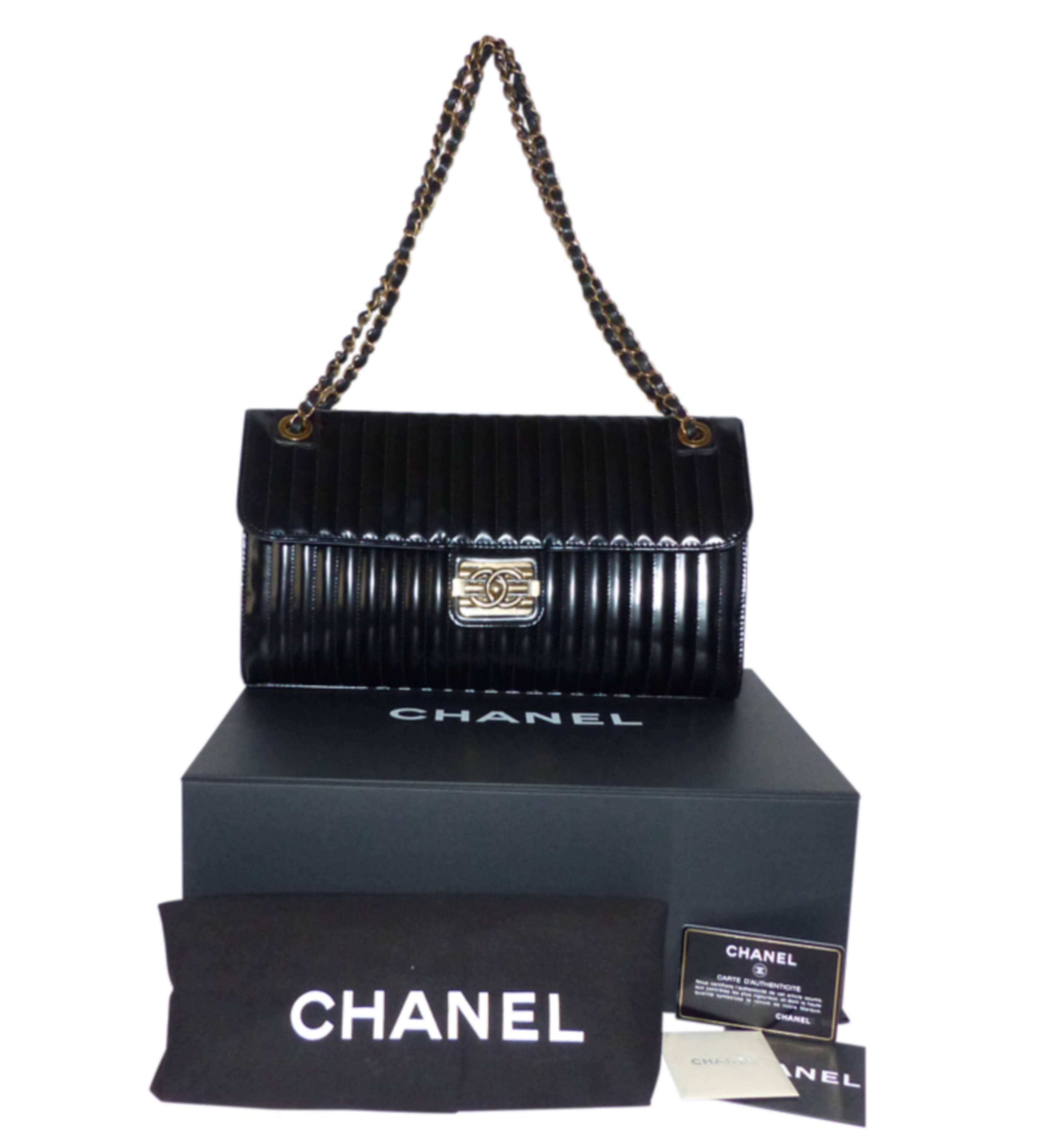 COLLECTOR Limited Edition Chanel Bag Collection Paris Venise / Like new  2