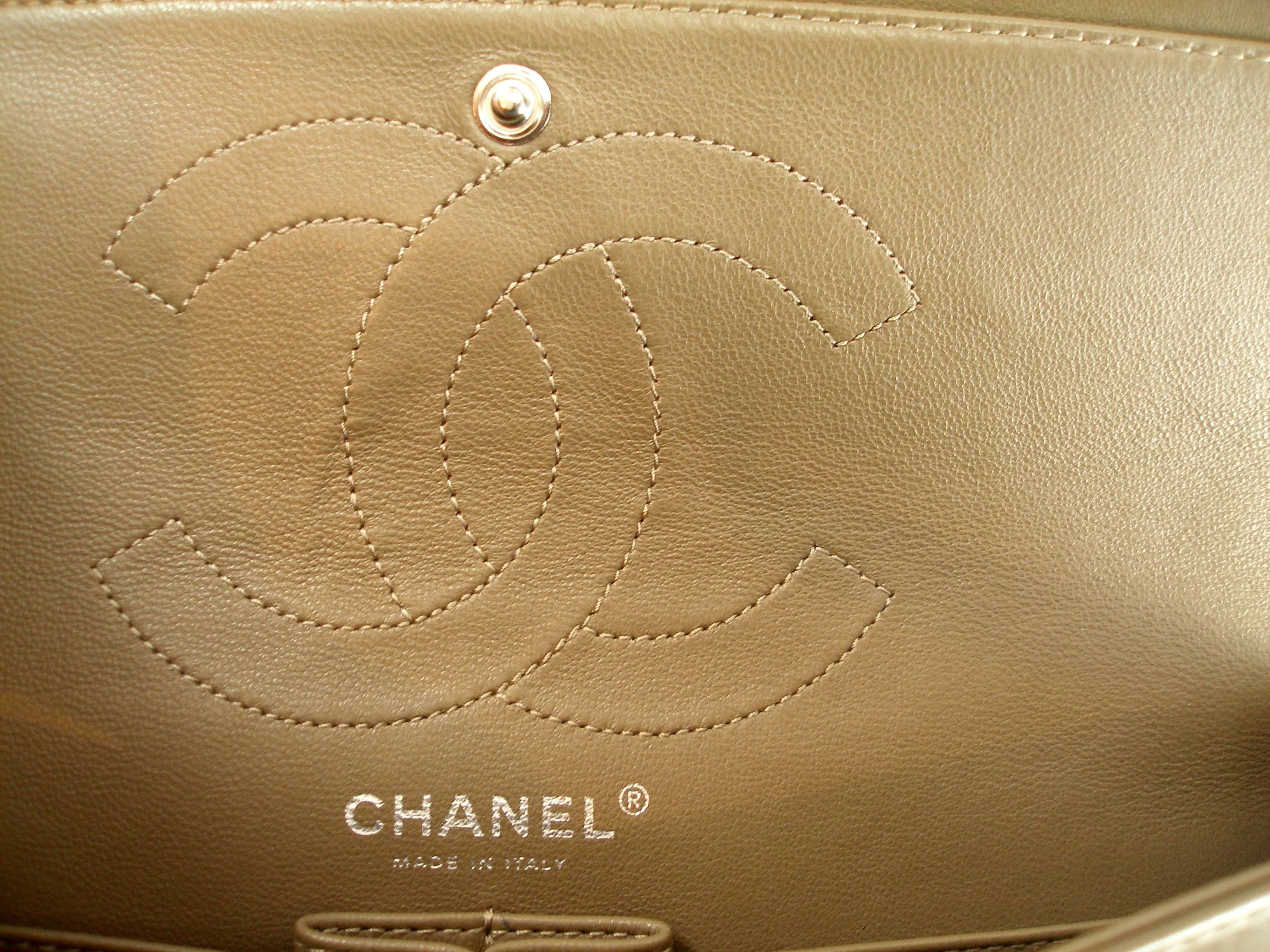Women's Chanel Taupe Patent Leather 2.55 Reissue Flap Bag  