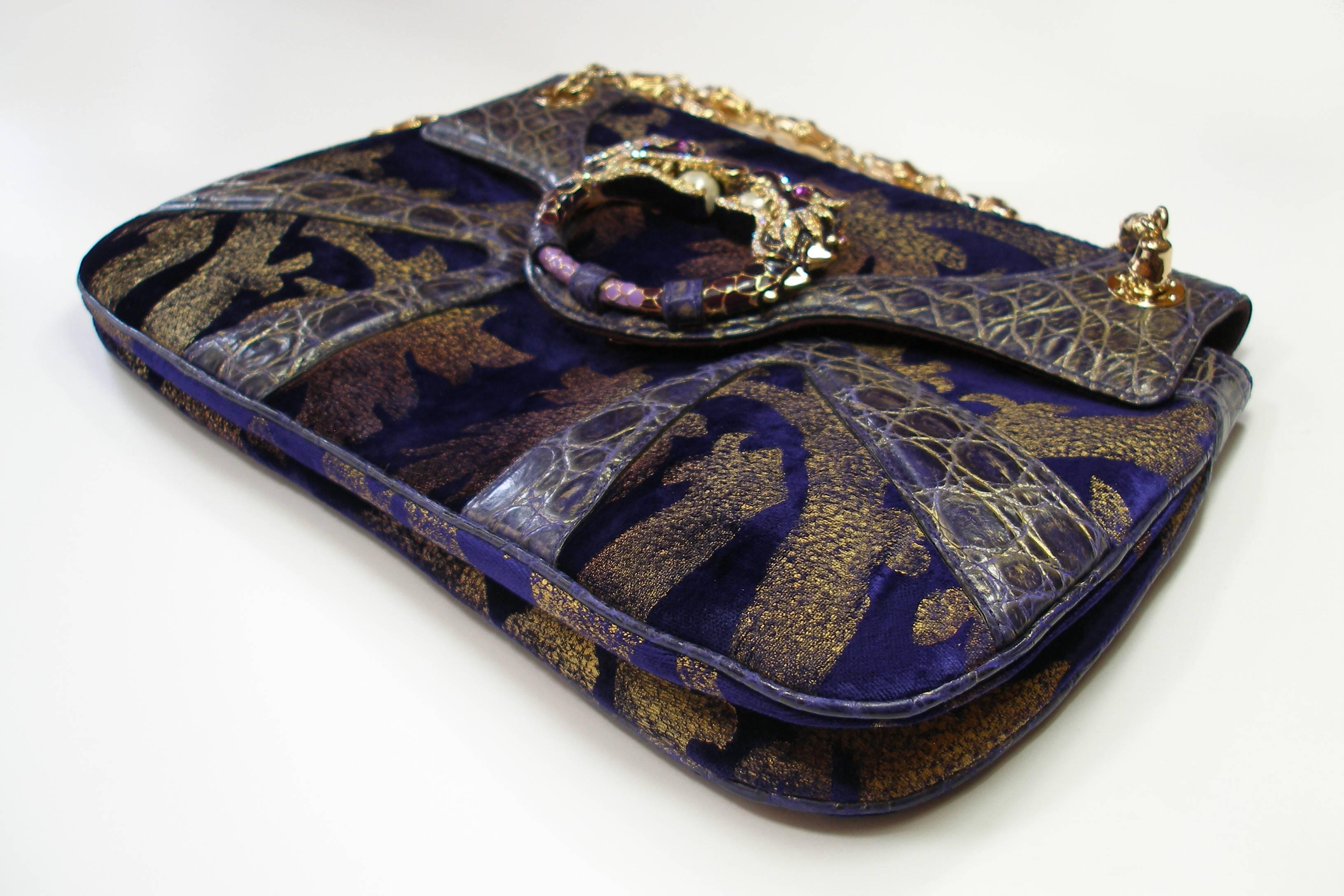 ICONIC Tom Ford Gucci 2004 Leather Velvet Crystal Runway Dragon Bag  In Excellent Condition In VERGT, FR