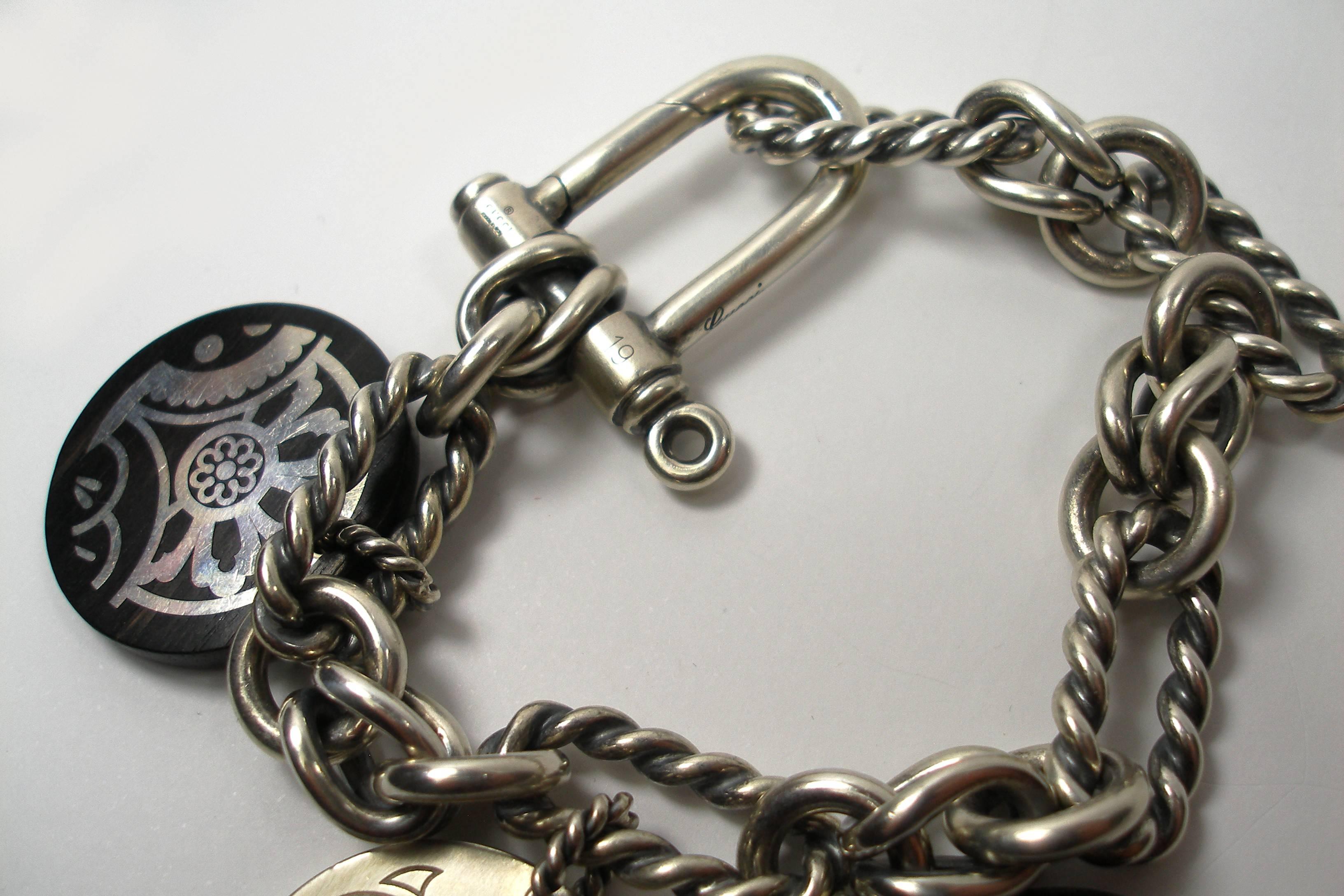 VINTAGE GUCCI SILVER and WOOD CHARM BRACELET / RARE 3