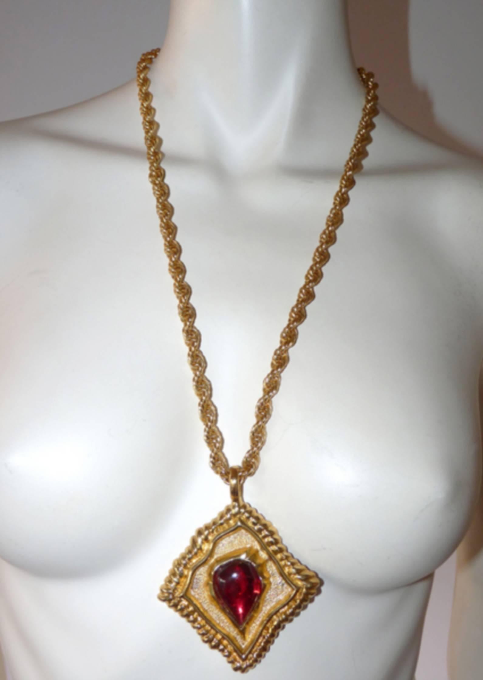 Beautifull Vintage Jean Louis Scherrer Long Necklace   4