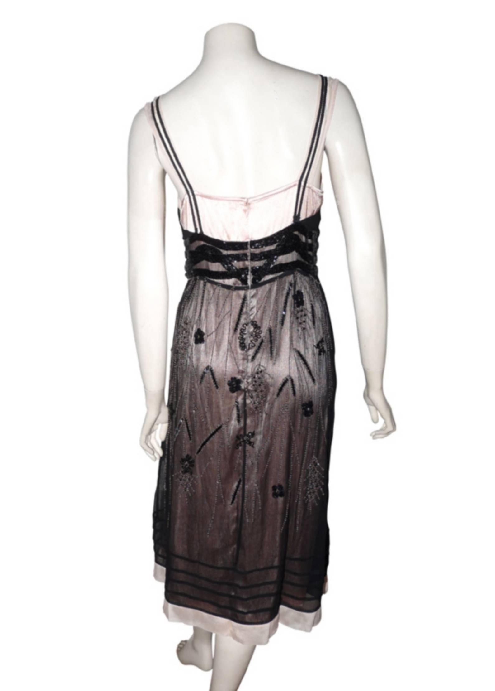 MA-GNI-FIC John Galliano Silk Pearls Dress  / Excellente Condition 2
