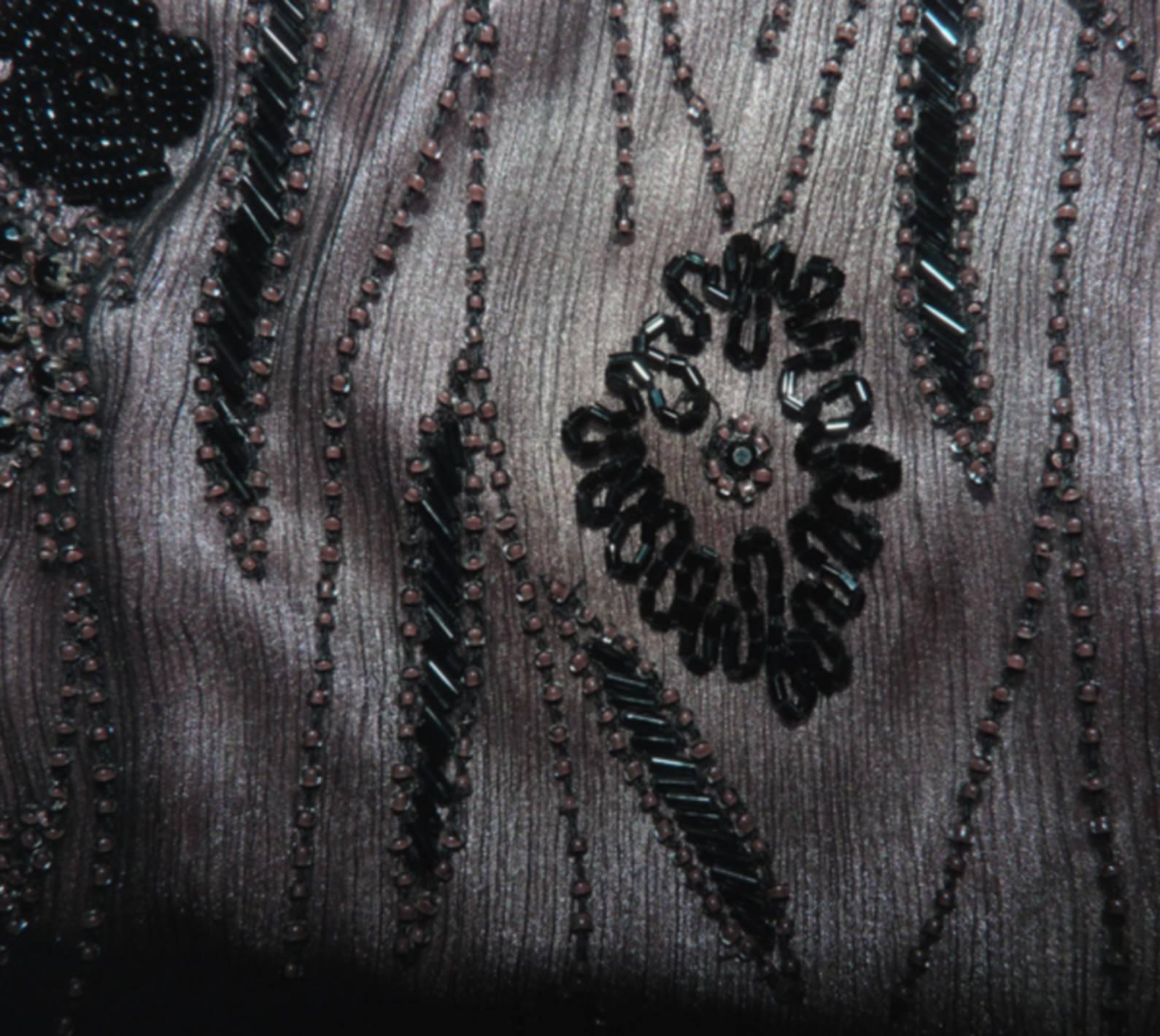 MA-GNI-FIC John Galliano Silk Pearls Dress  / Excellente Condition 4