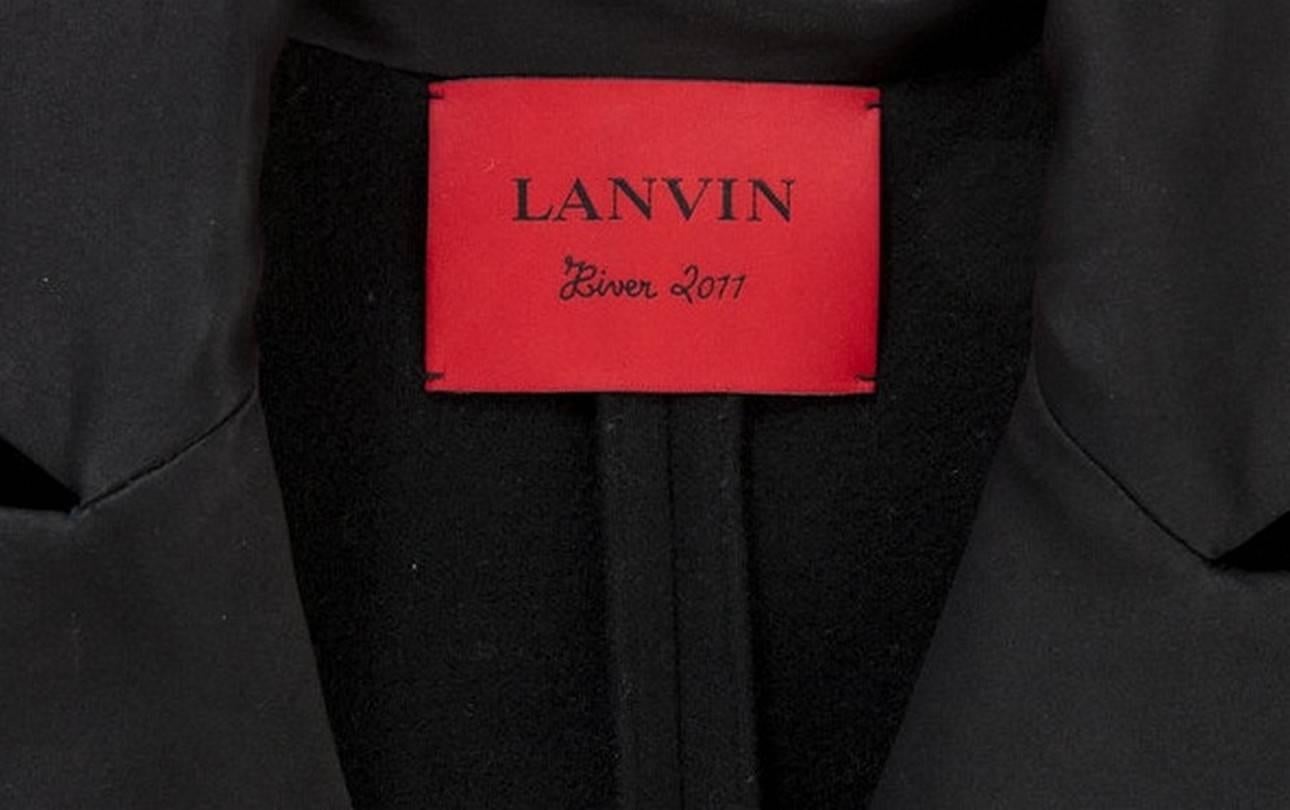 Women's Lanvin Cape Editorial and Runway Piece / Excellent Condition