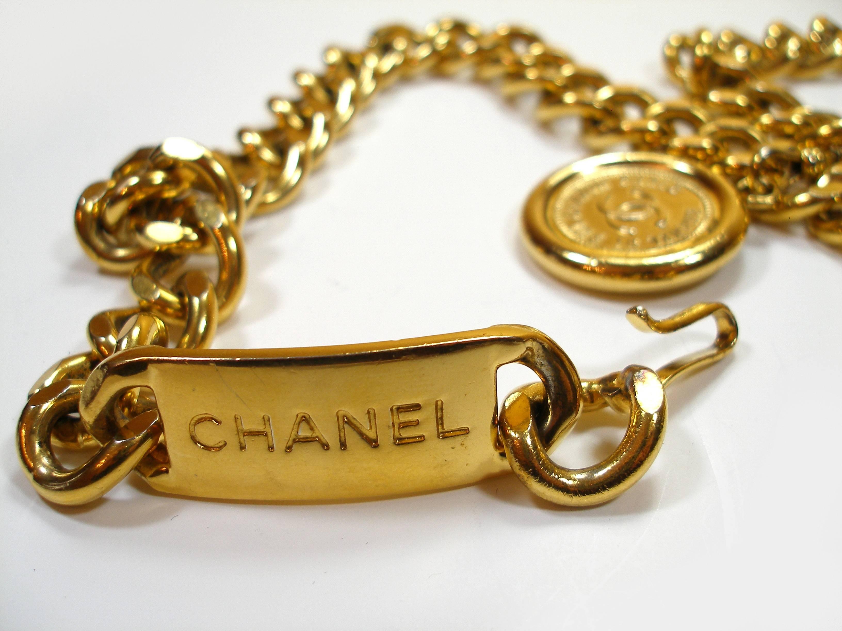 Chanel Gold Vintage CC Rue Cambon Chain Belt  1
