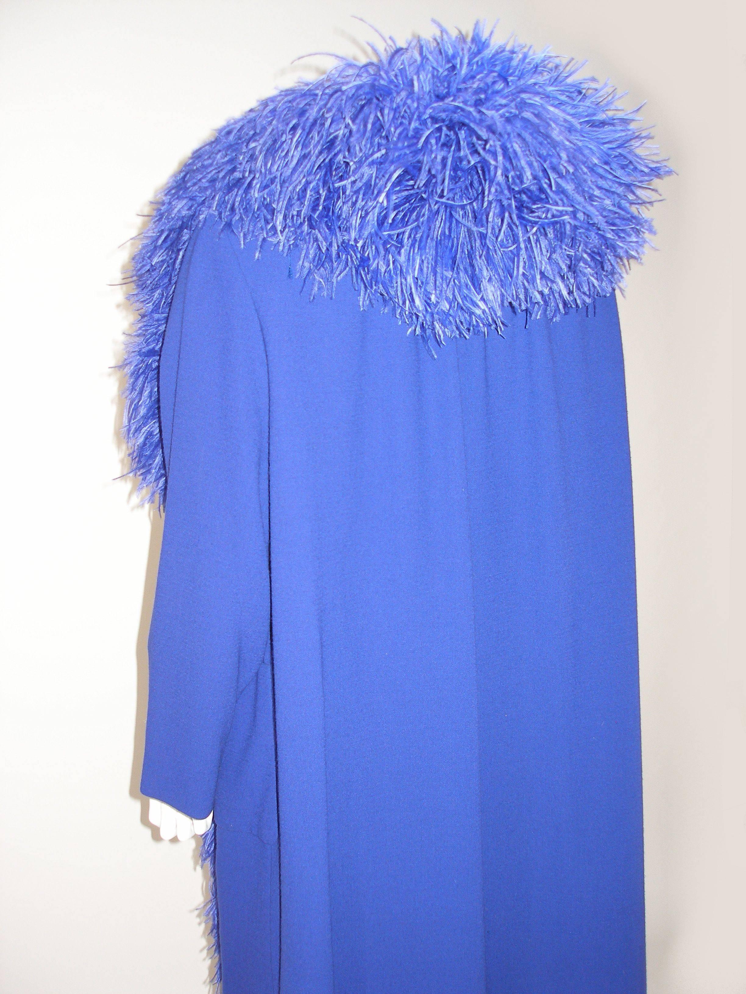 Circa 1950 Vintage Dress Coat Set Silk and Ostrich Feathers Balmain Couture 36FR For Sale 2