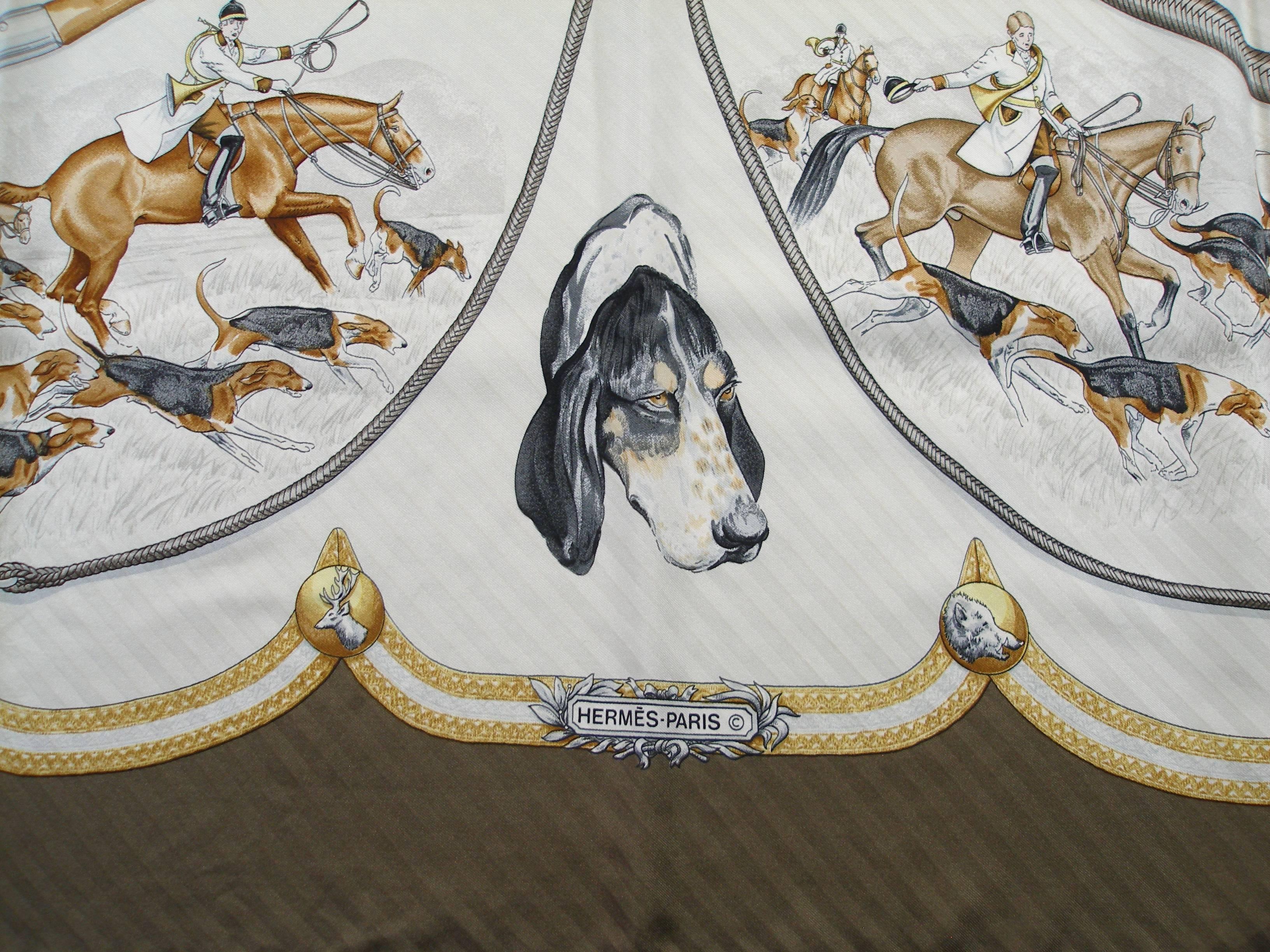 Rare Hermès Vintage Scarf Le Laisser Courre By Jean De Fougerolle  In Good Condition In VERGT, FR