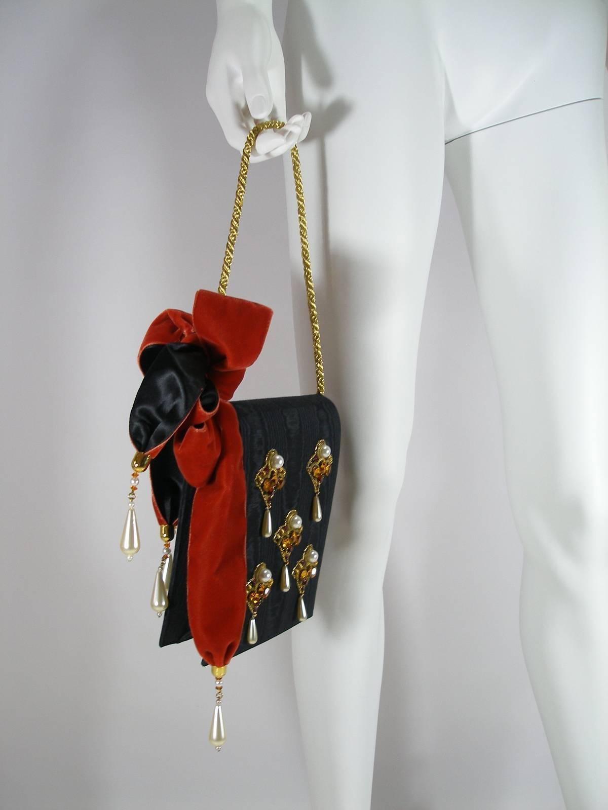 Pearl and Velvet Embellished Vintage Evening Bag  For Sale 3