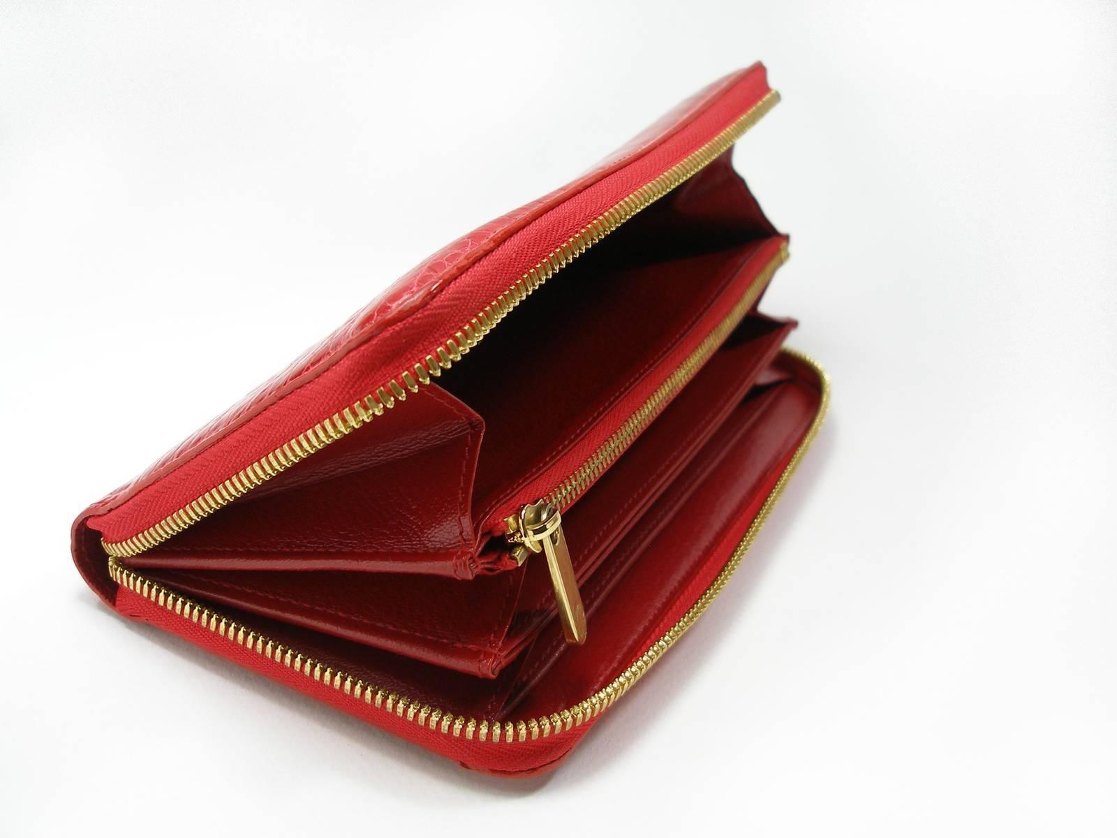 Circa 2010's Rare Louis Vuitton Wallet or Clutch Zippy Red Alligator Wallet For Sale 2