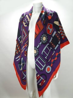 Hermès 140cm /55 "GM Shawl Carré en Boucles Cashmere and Silk