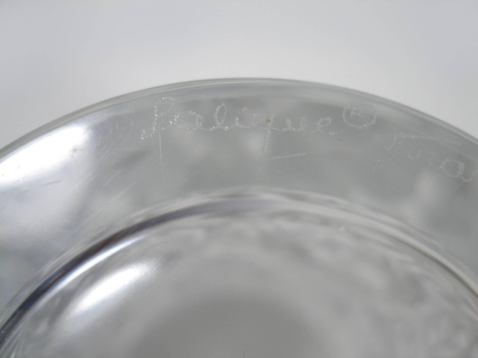   Lalique Crystal Made in France Bagatelle Crystal Vase / Excellente Condition  In Excellent Condition In VERGT, FR