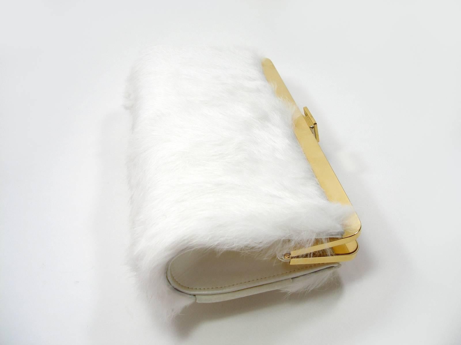 Balmain Baroque Style Fur White and gold hardware Evening Clutch  5
