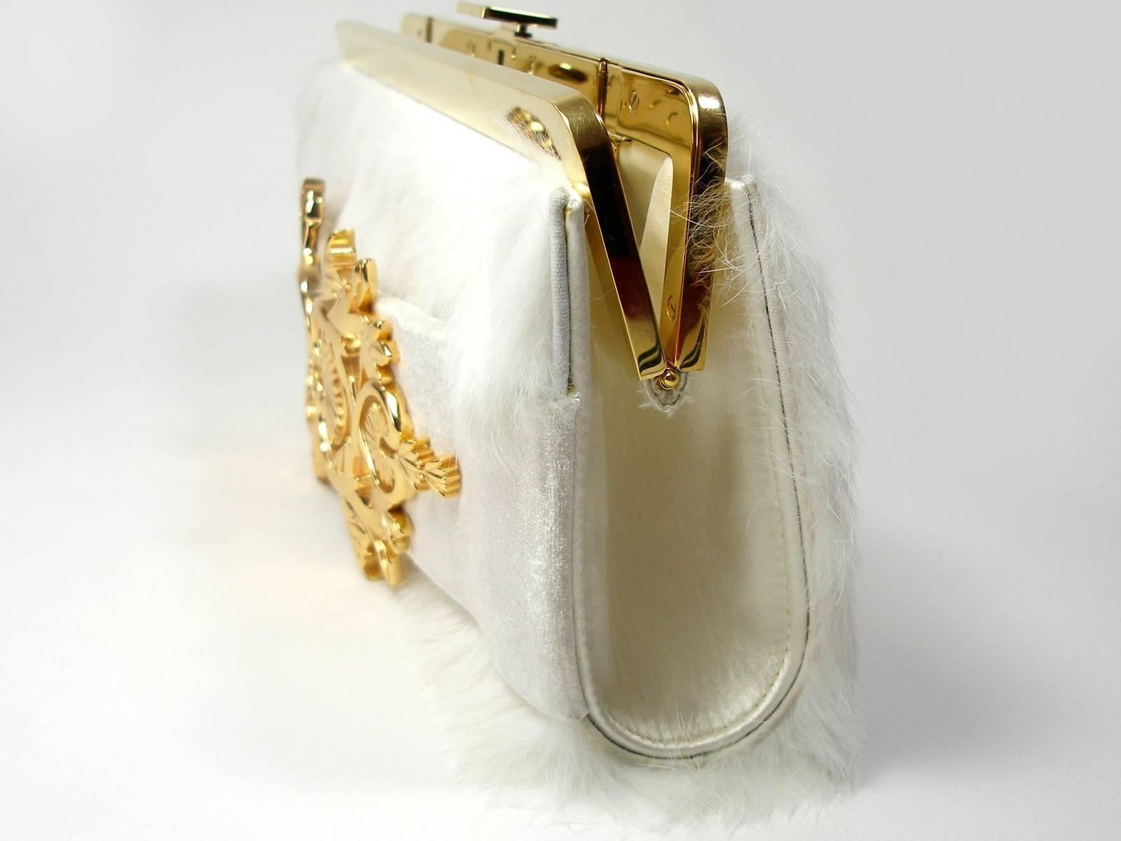 Balmain Baroque Style Fur White and gold hardware Evening Clutch  4