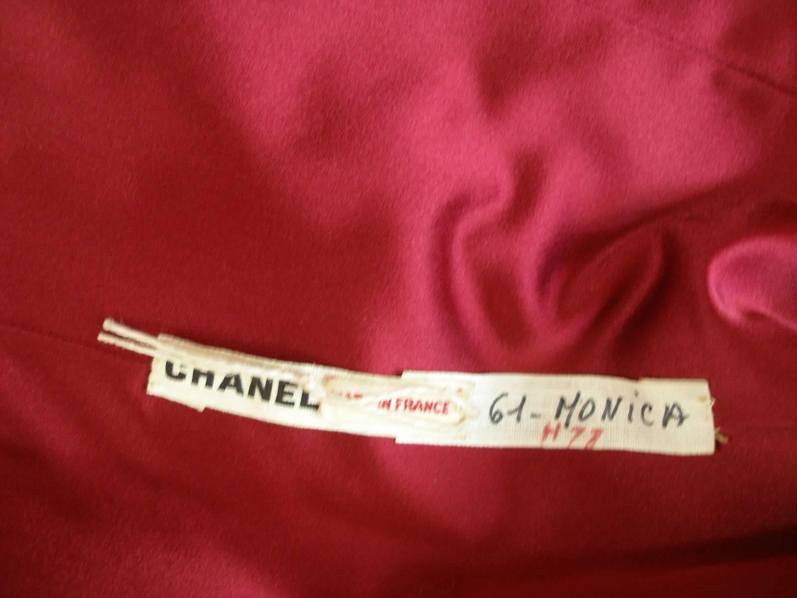 Chanel Haute Couture Vintage Suite Gold Cloque Embroidered Sequins, 1977 For Sale 5