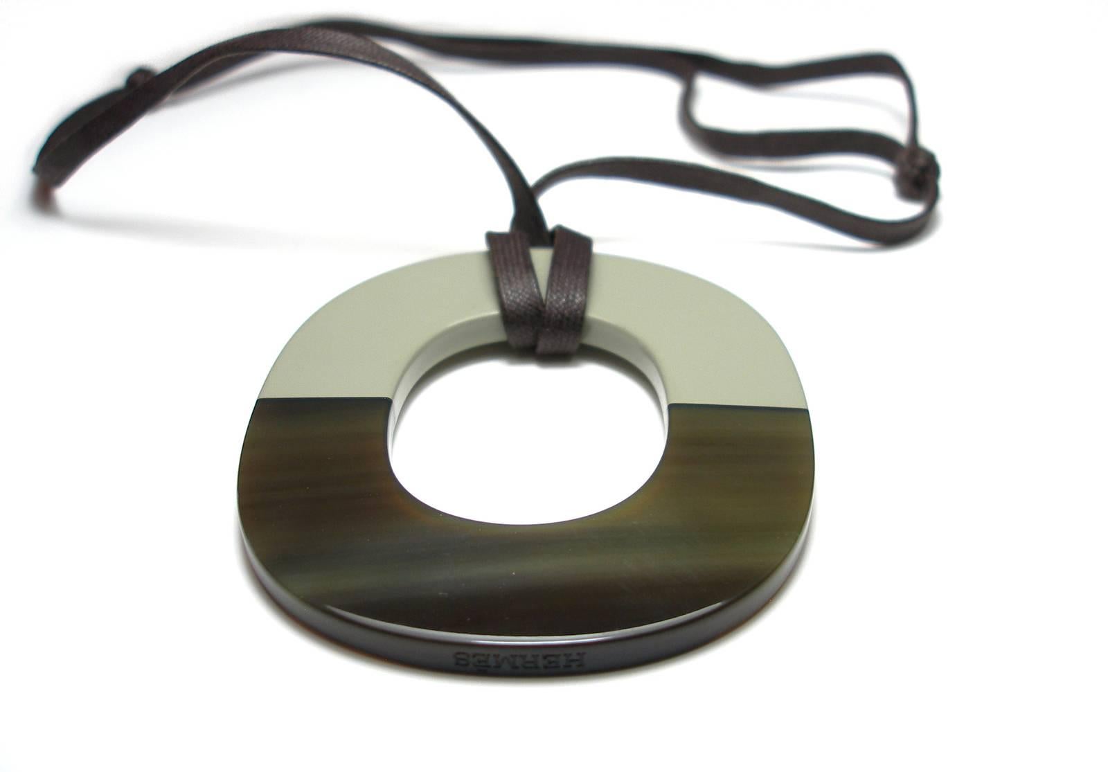hermes pendentif
