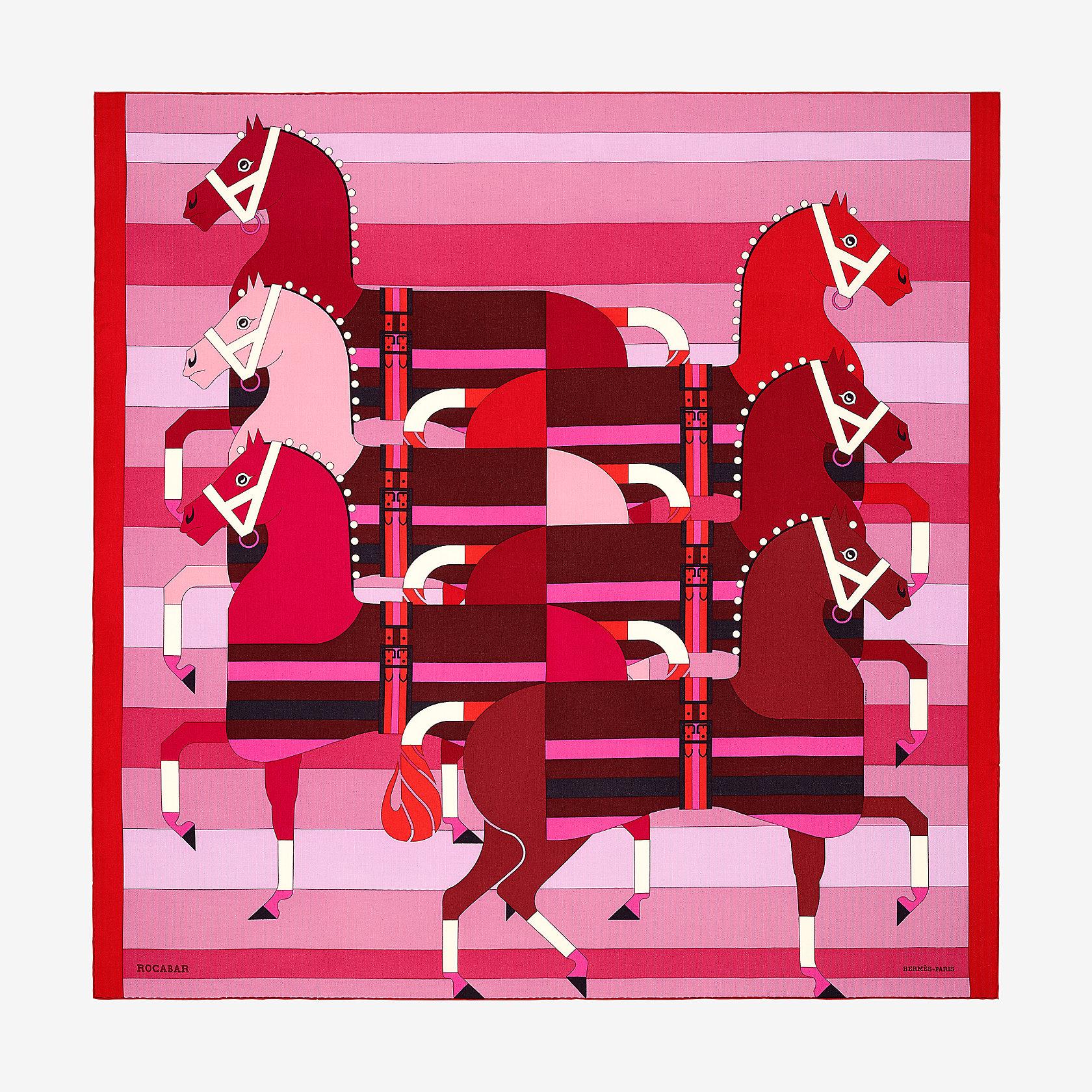 Last collection of 2018, the first successful édition of 2012. 
This cashmere has the new composition label of the luxury house hermès 
Henri d’Origny created this graphic design first issued in 2012.
Signature  Hermès Paris, © HERMÈS 
Composition :