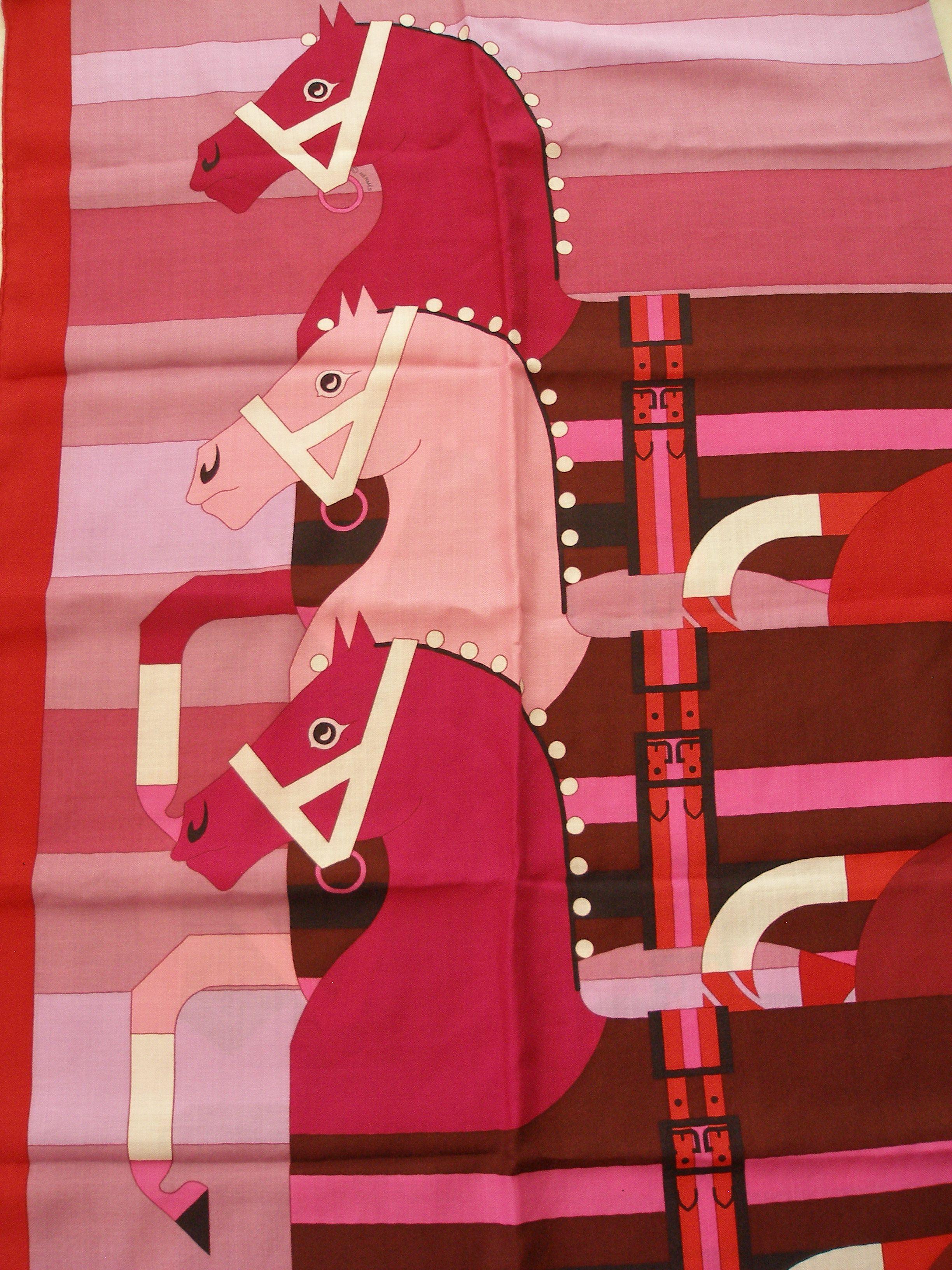Hermès Rocabar Cachemere 140 cm / 55 inch Shawl, 2018 In New Condition In VERGT, FR