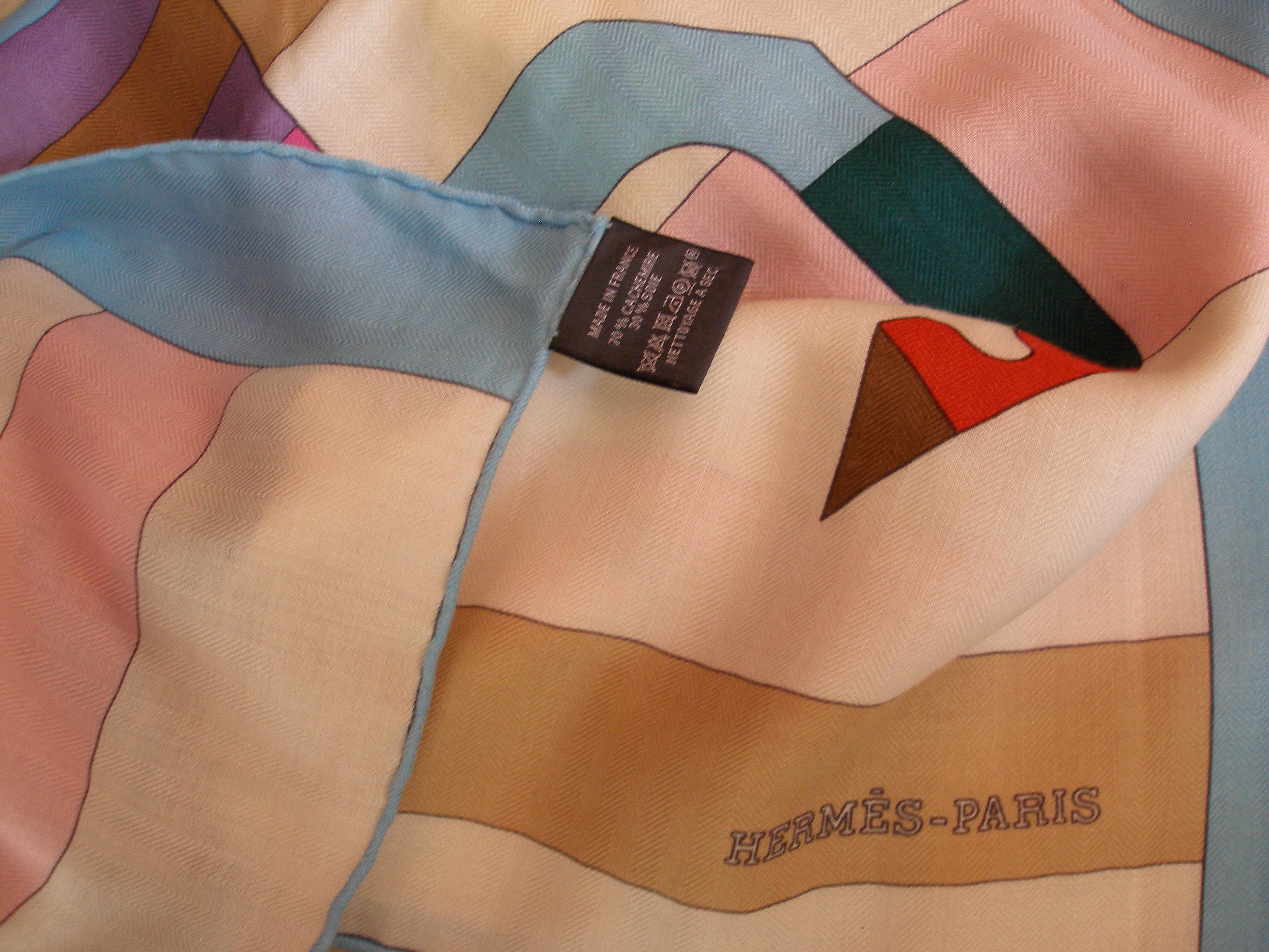 Hermès Rocabar 140 cm / 55 inch Cachemere Shawl 2