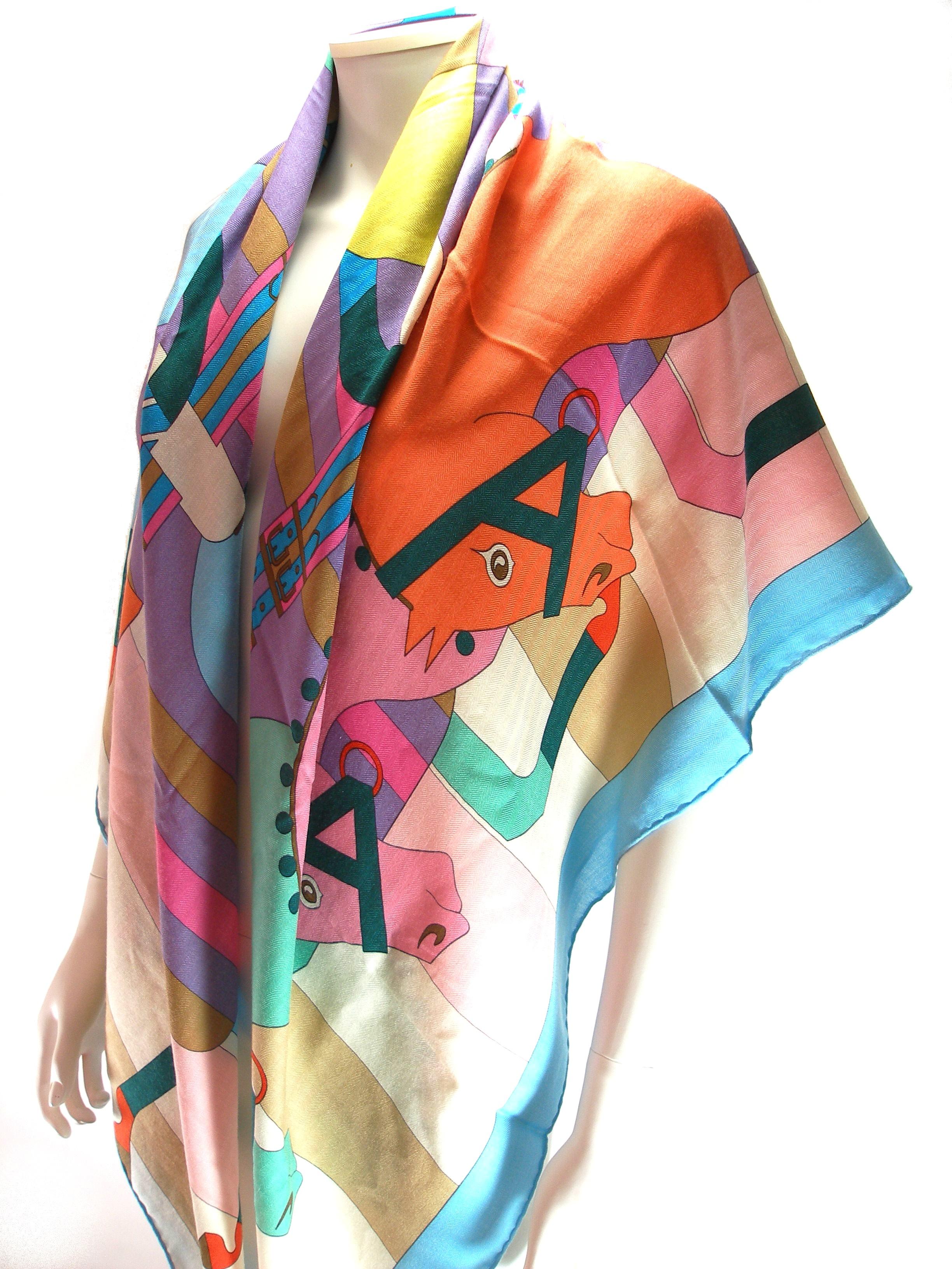 Hermès Rocabar 140 cm / 55 inch Cachemere Shawl In New Condition In VERGT, FR
