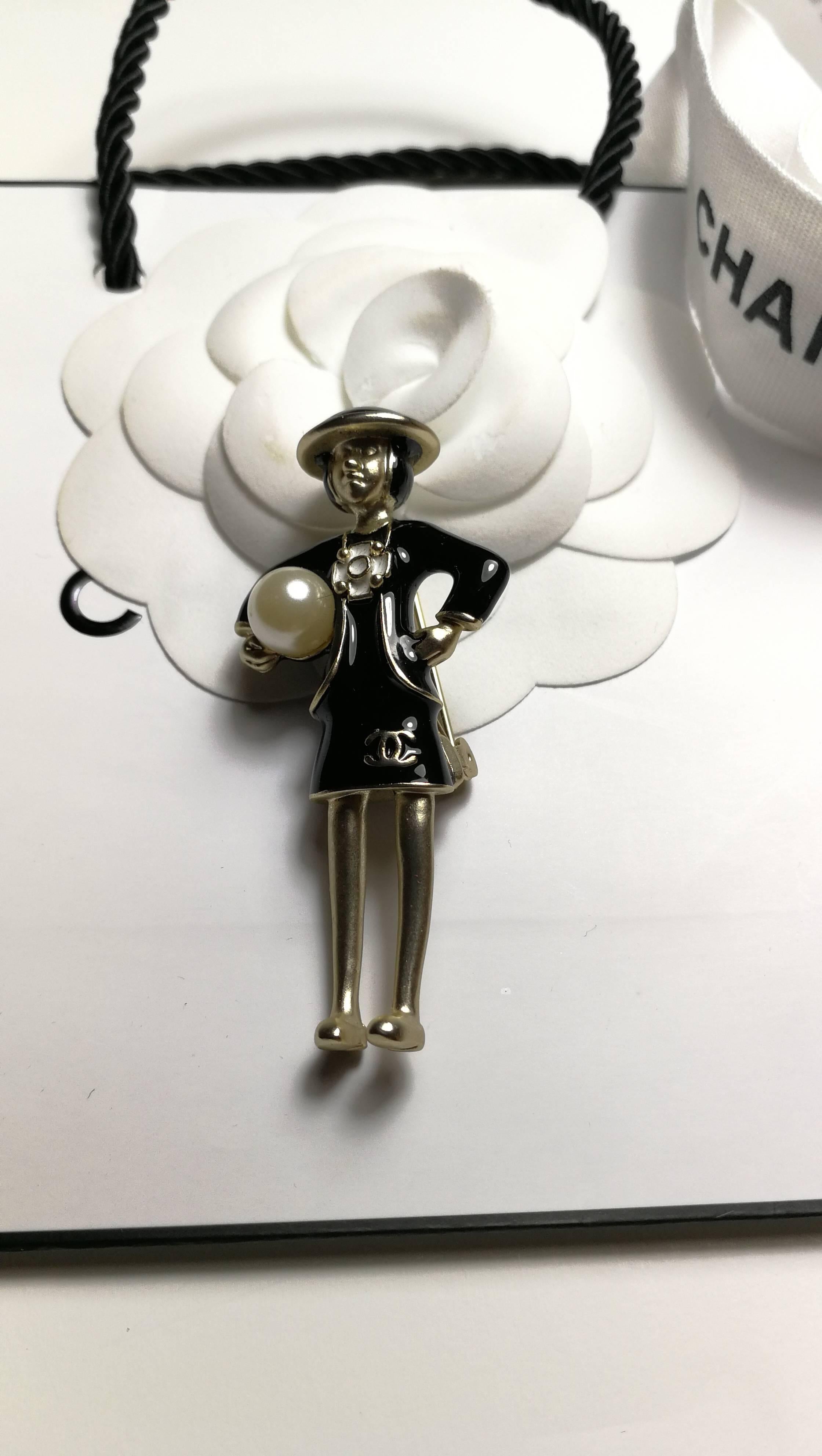 Chanel VIP Like New Mademoiselle Coco Gift Brooch  2