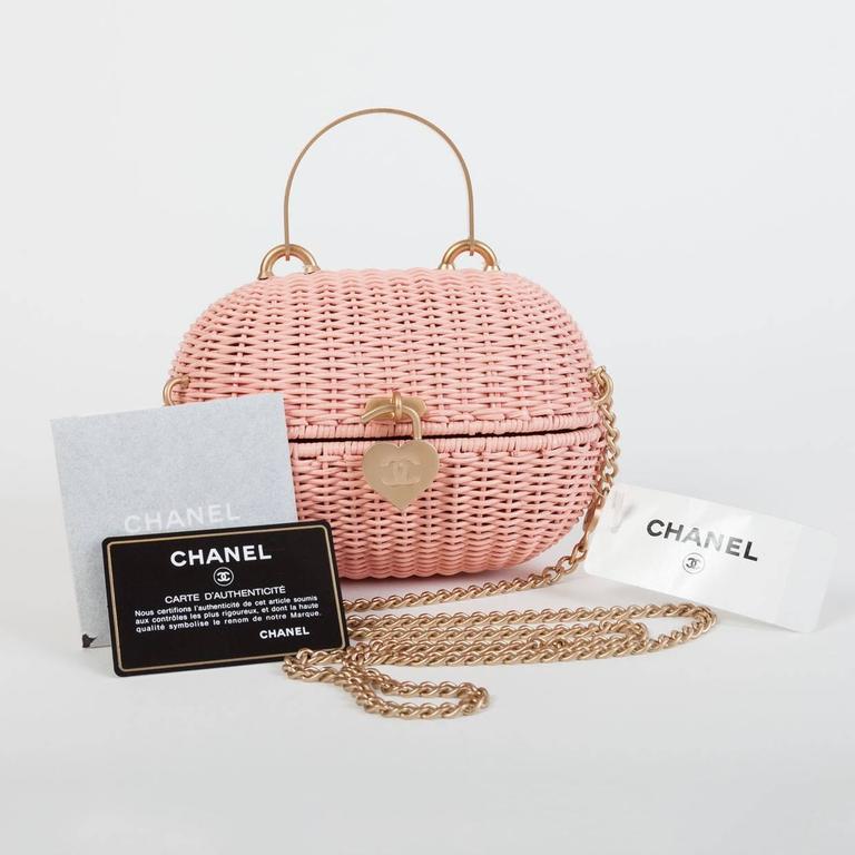 Rare Chanel Pink Wicker Straw Heart Closure 2-Way Handle or