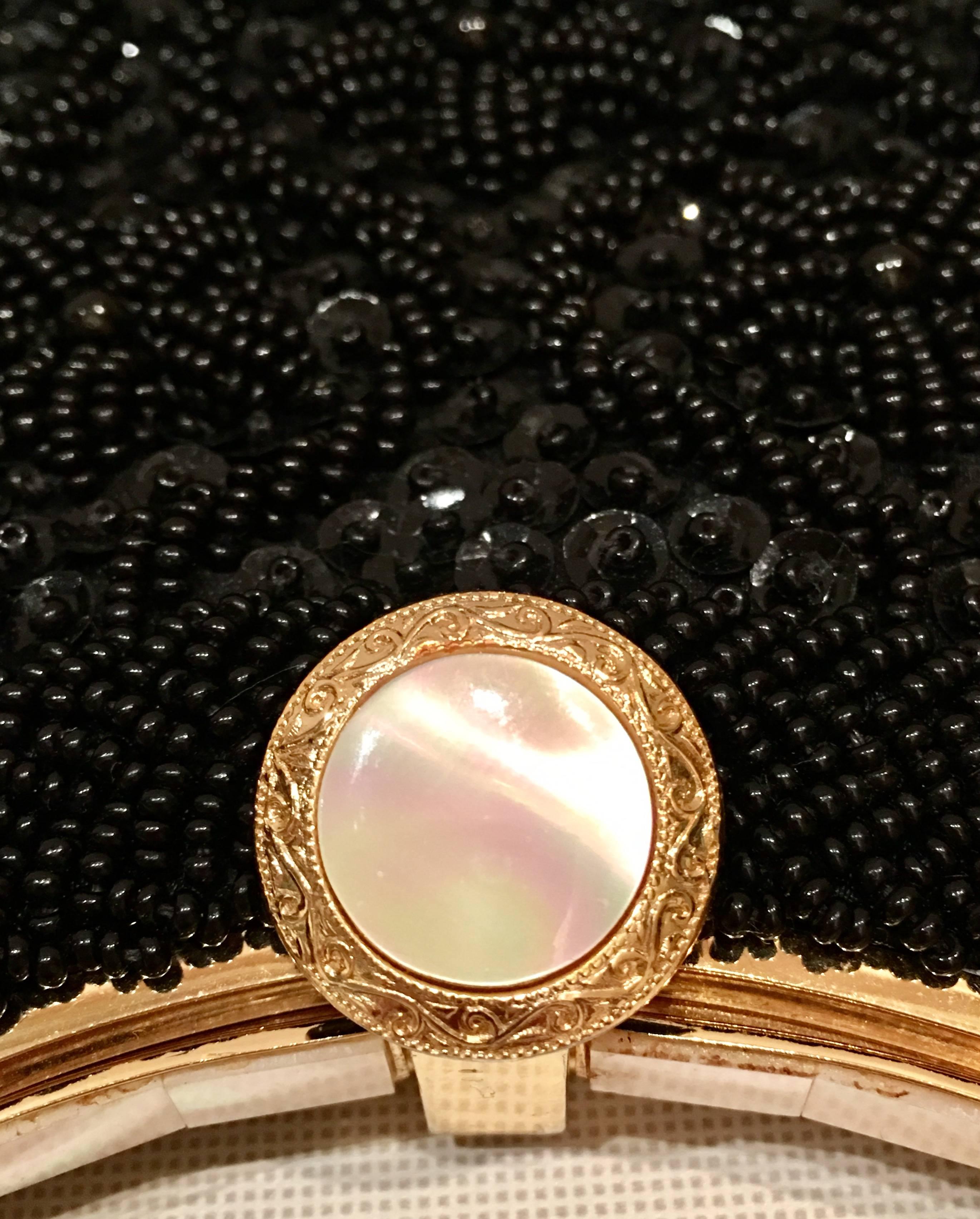 70'S Hand Beaded & Mother Of Pearl Sculptural Ring Hong Kong Handbag 1