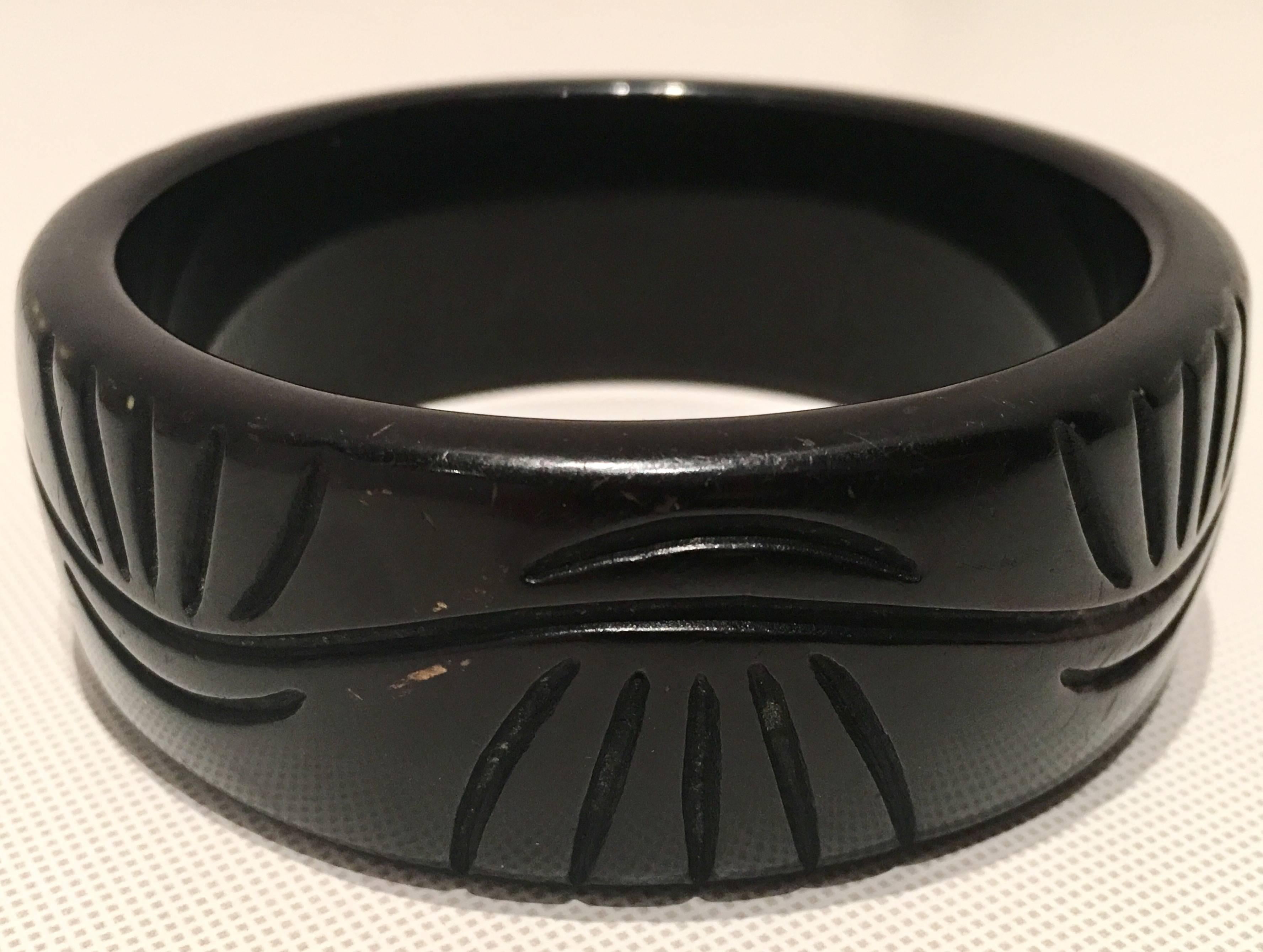 bakelite bangle bracelets