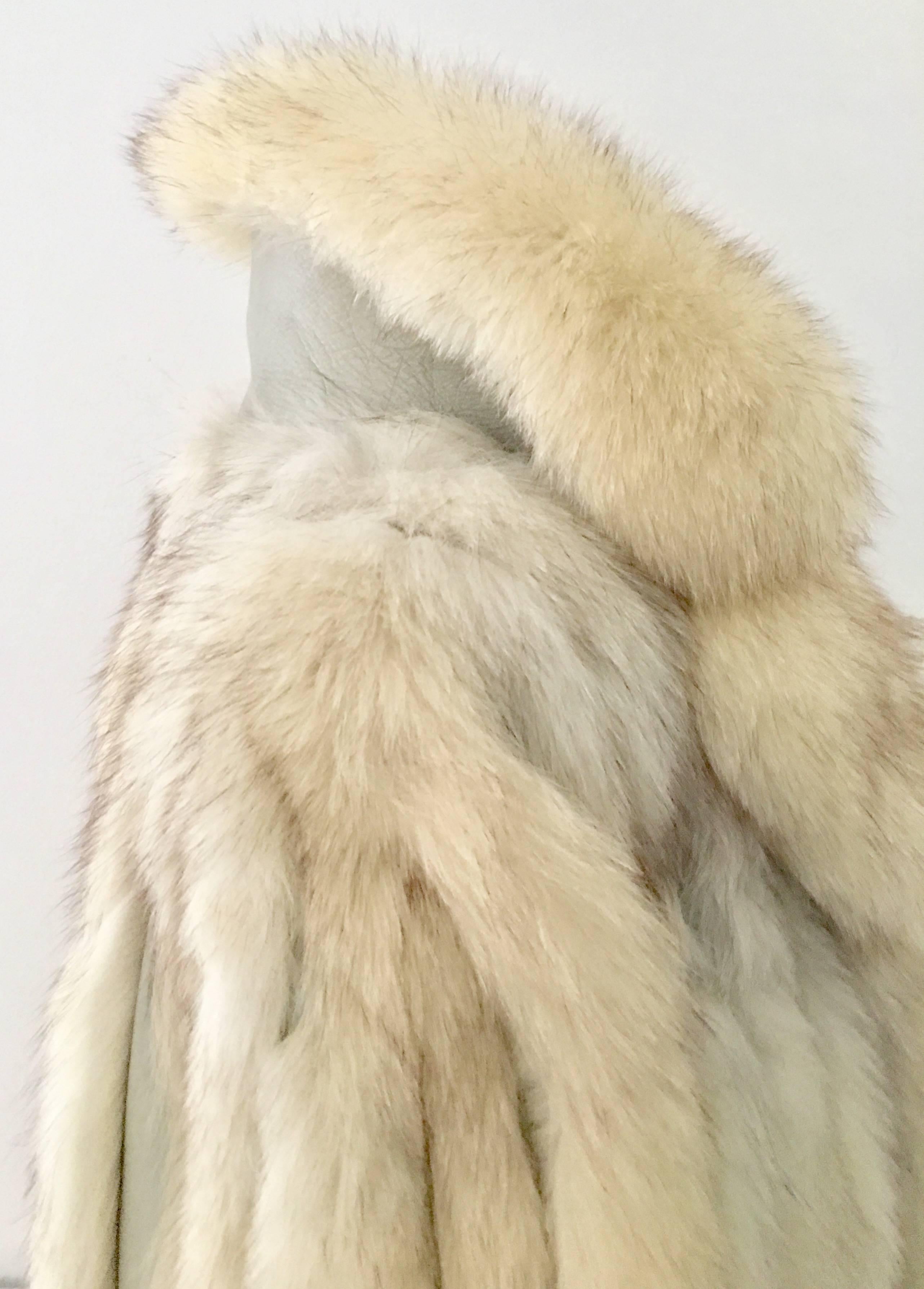 Beige Silver Fox Fur and Leather Panel Vintage Coat By Nigbor Furs