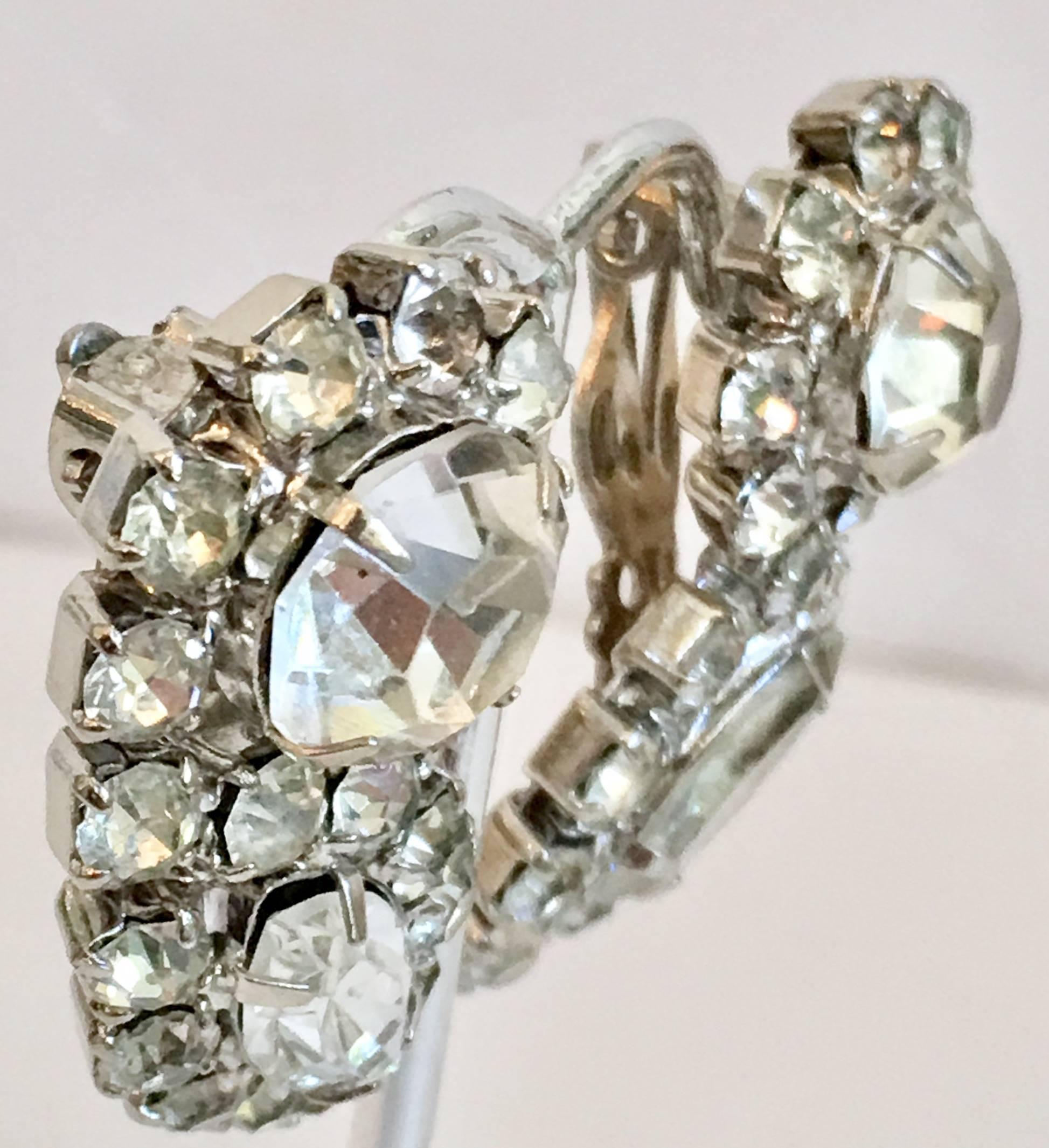 Mid-Century Austrian Crystal Clear Rhinestone Earrinngs In New Condition In West Palm Beach, FL