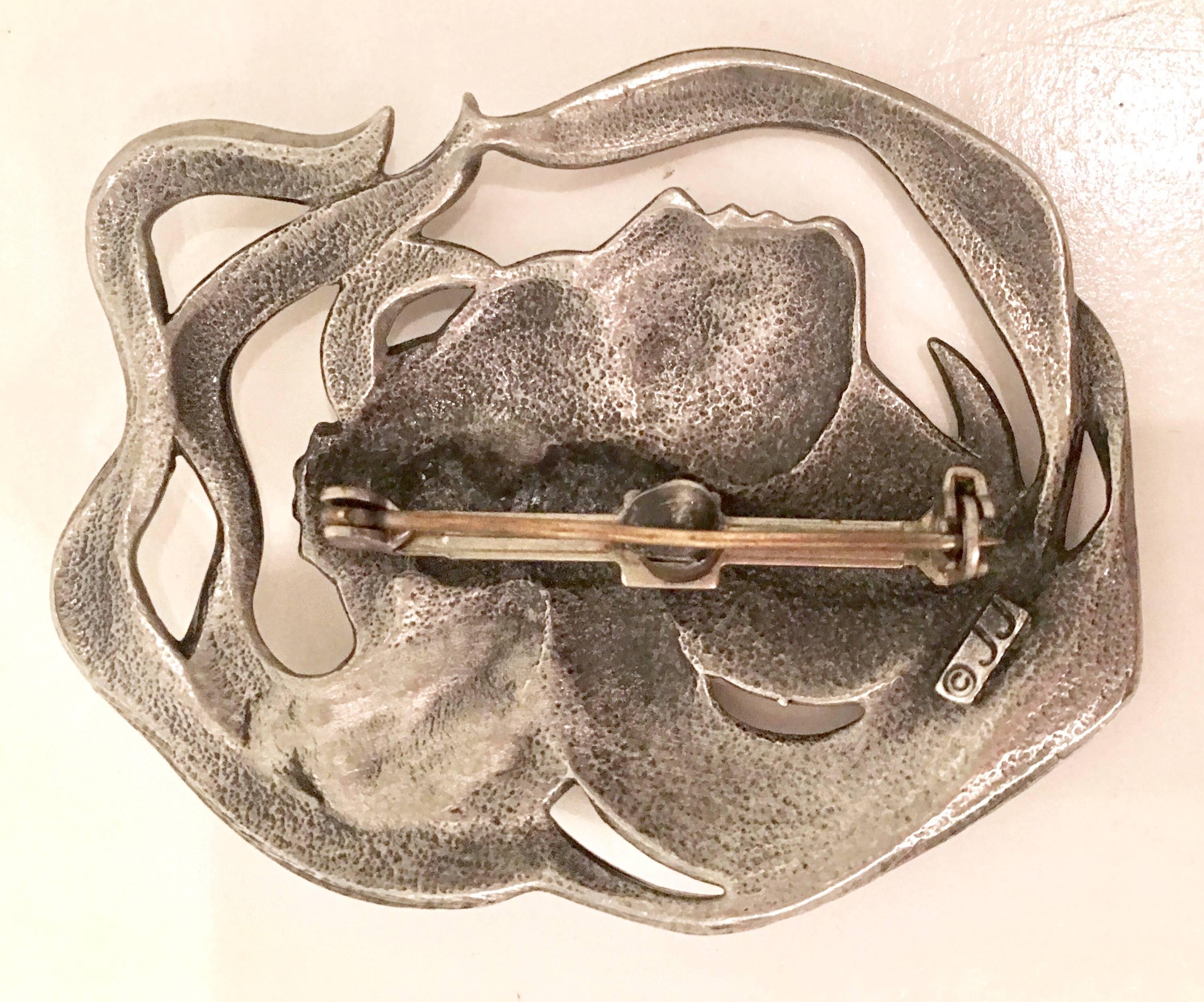Vintage Art Nouveau Style Silver Pewter Brooch By JJ In Excellent Condition In West Palm Beach, FL