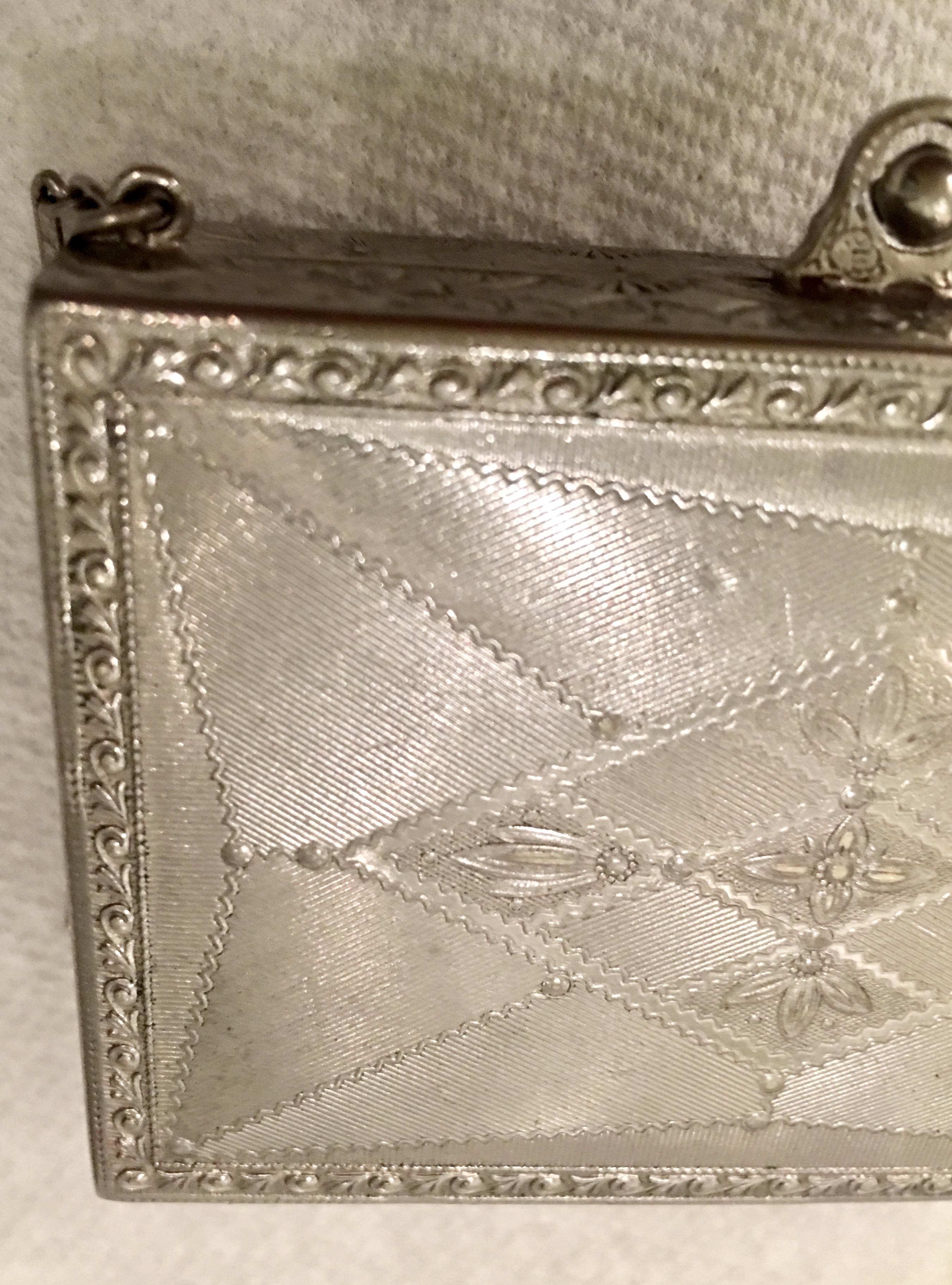 Art Nouveau Silver Compact & Accessories 