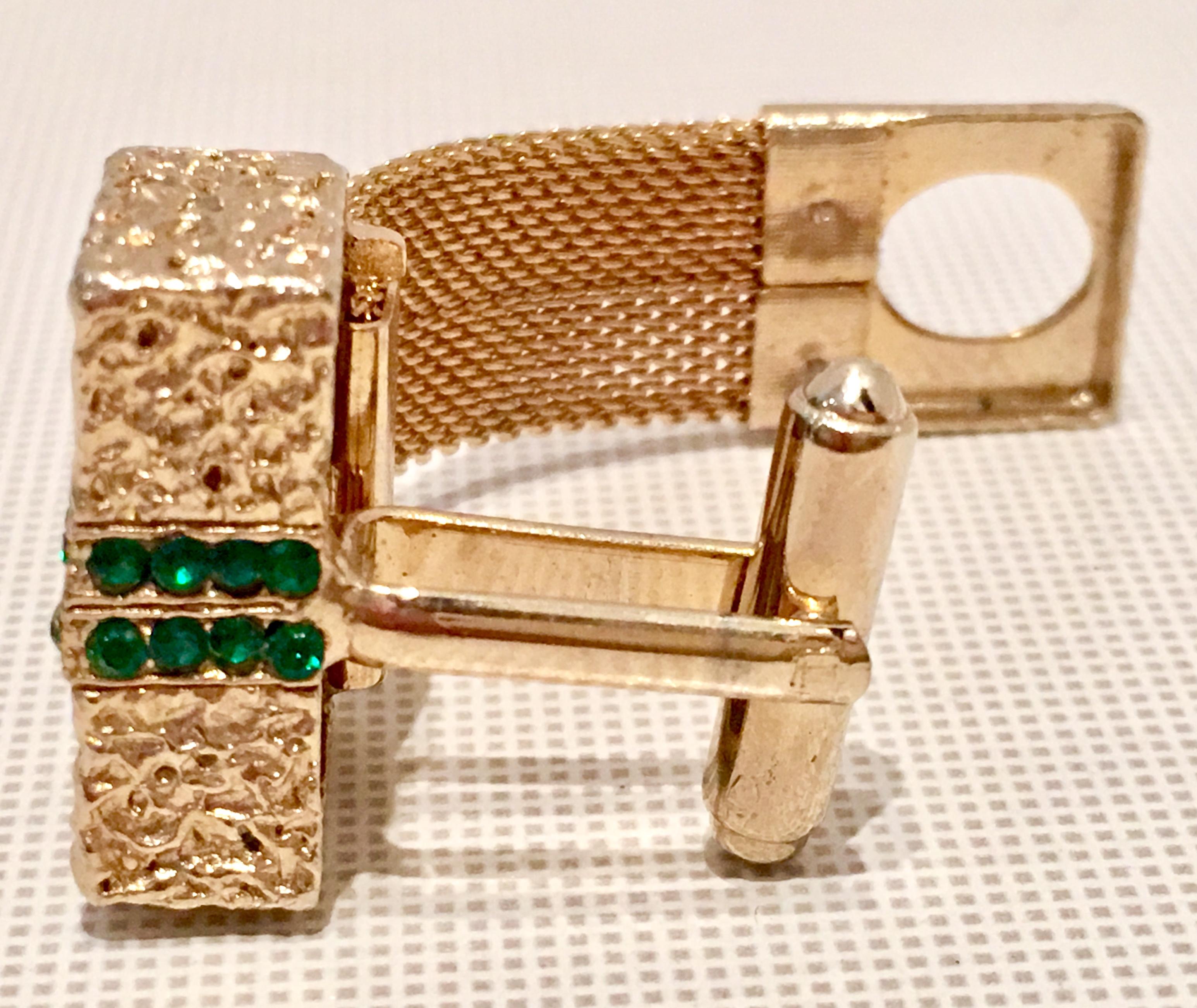 20th Century Gold Mesh & Emerald Crystal Rhinestone Cufflinks For Sale 3