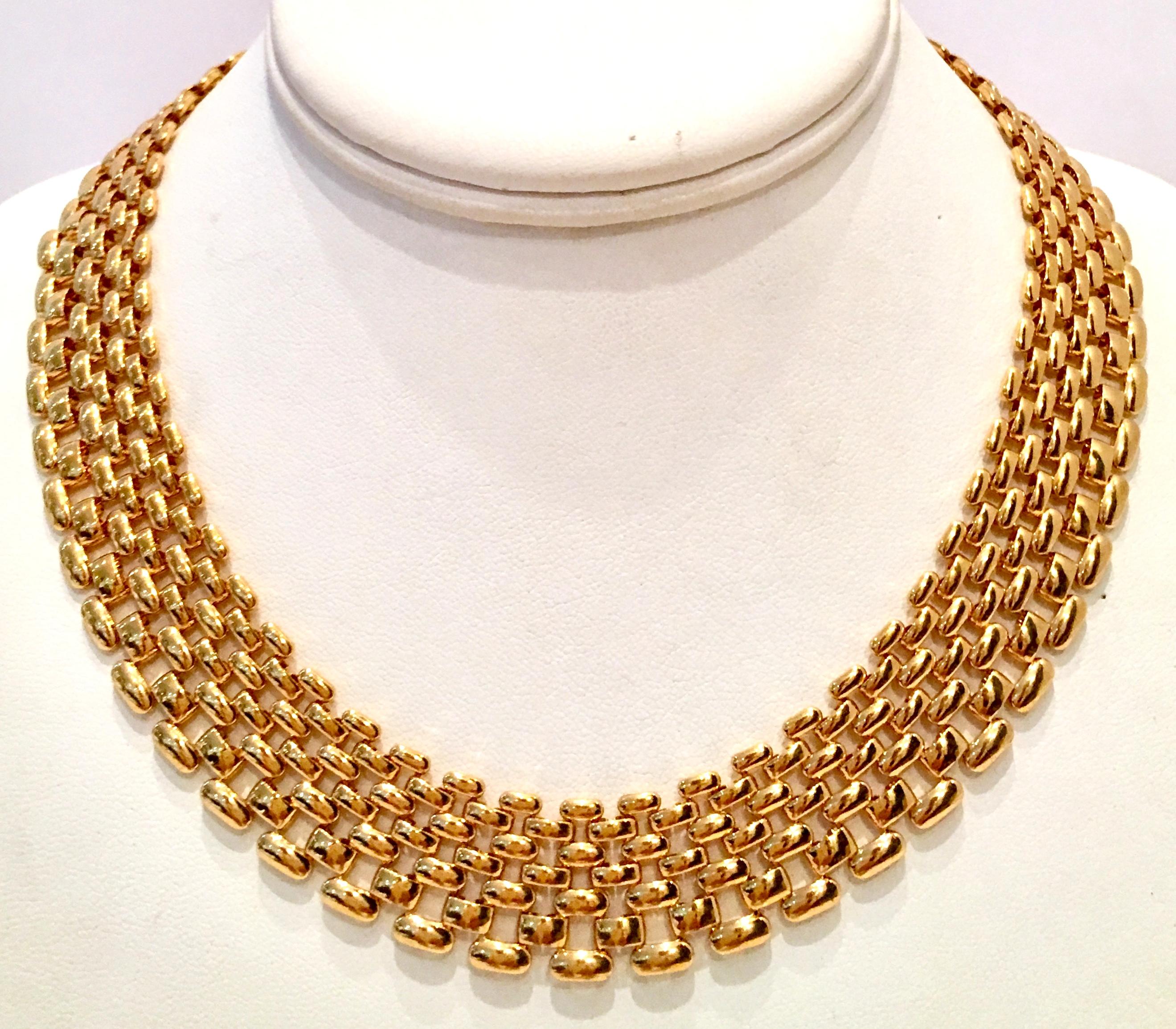20th Century Gold Plate Chain Link Choker Style Necklace By, Napier. Signed Napier on the fold over box style locking clasp. 