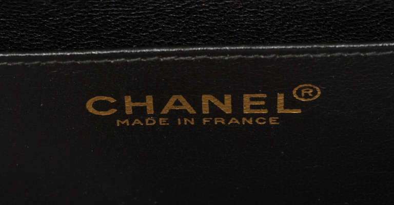 CHANEL Quilted Lambskin Handbag with Pearl Strap 3