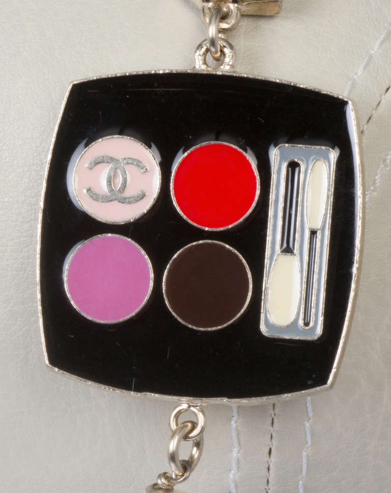 Rare CHANEL   Make Up Necklace 3