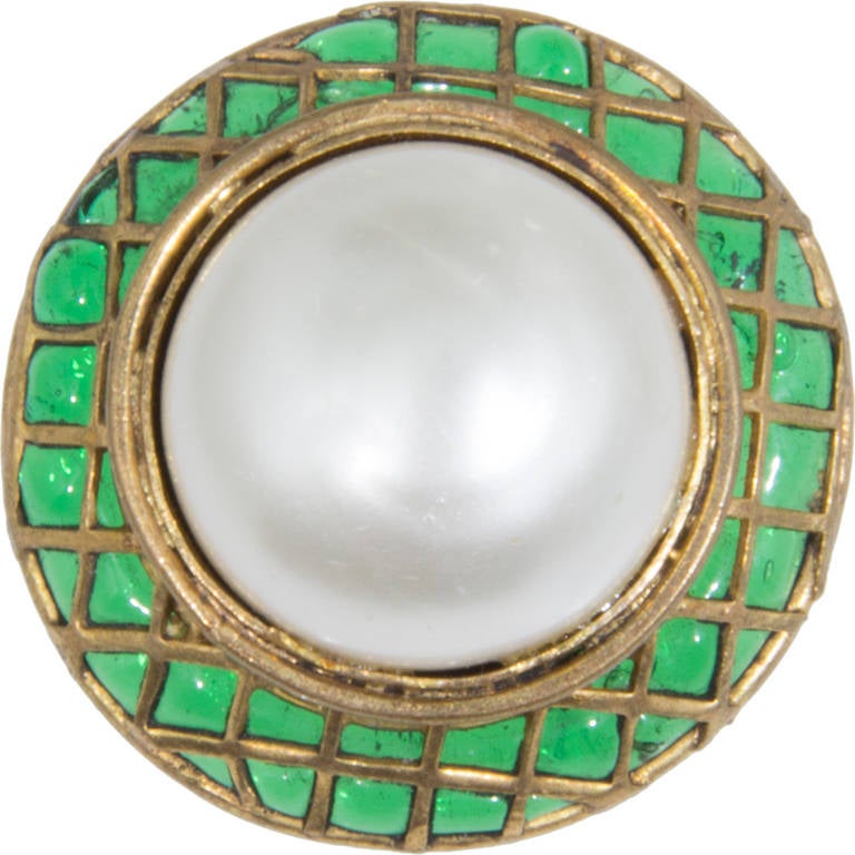 Women's Pair of CHANEL Pearl and  Green Gripoix Glass Clip on Earrings