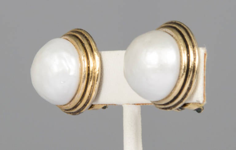 These are the classic CHANEL earrings.