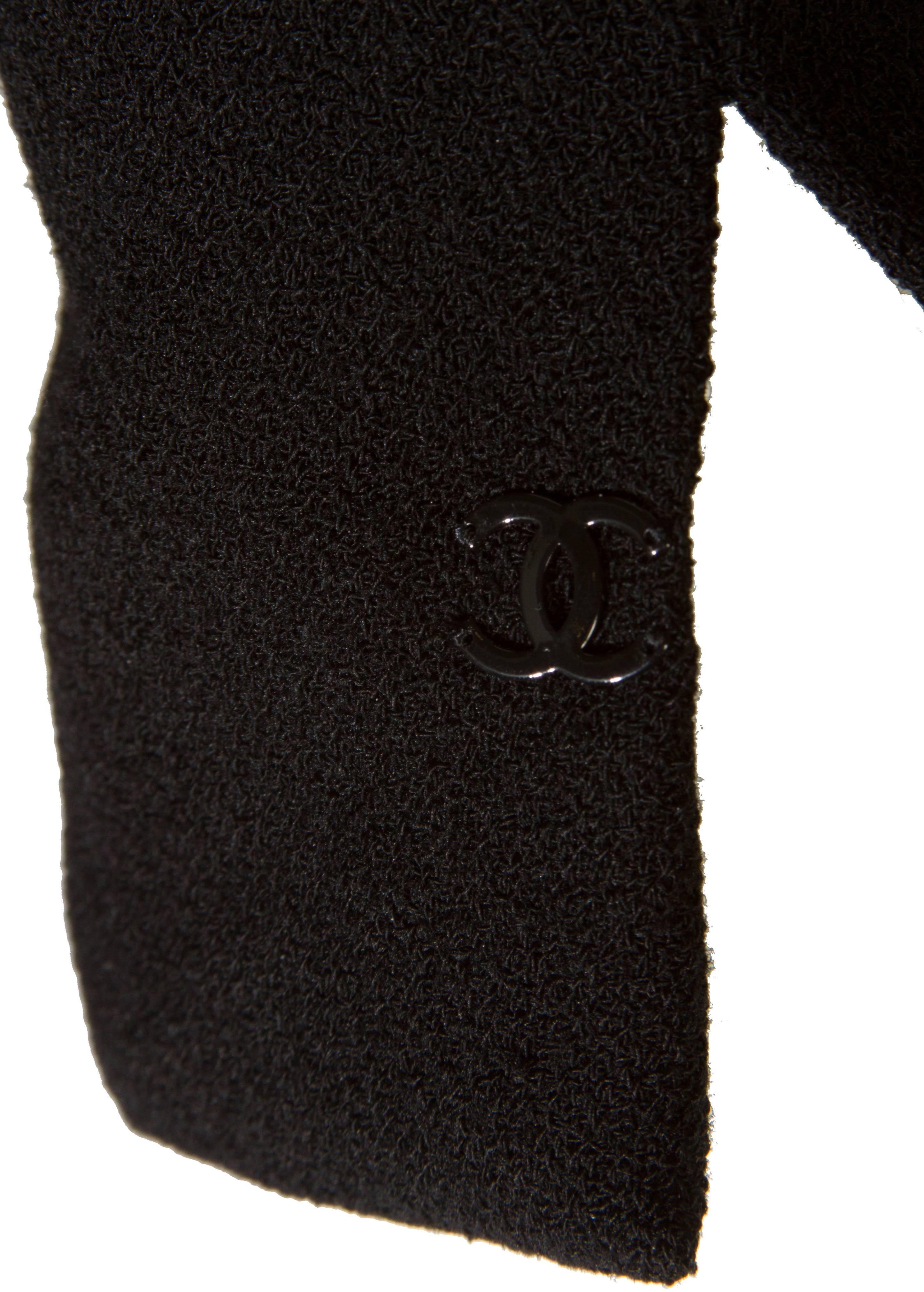 CHANEL Jacket in Black Wool Crepe 1