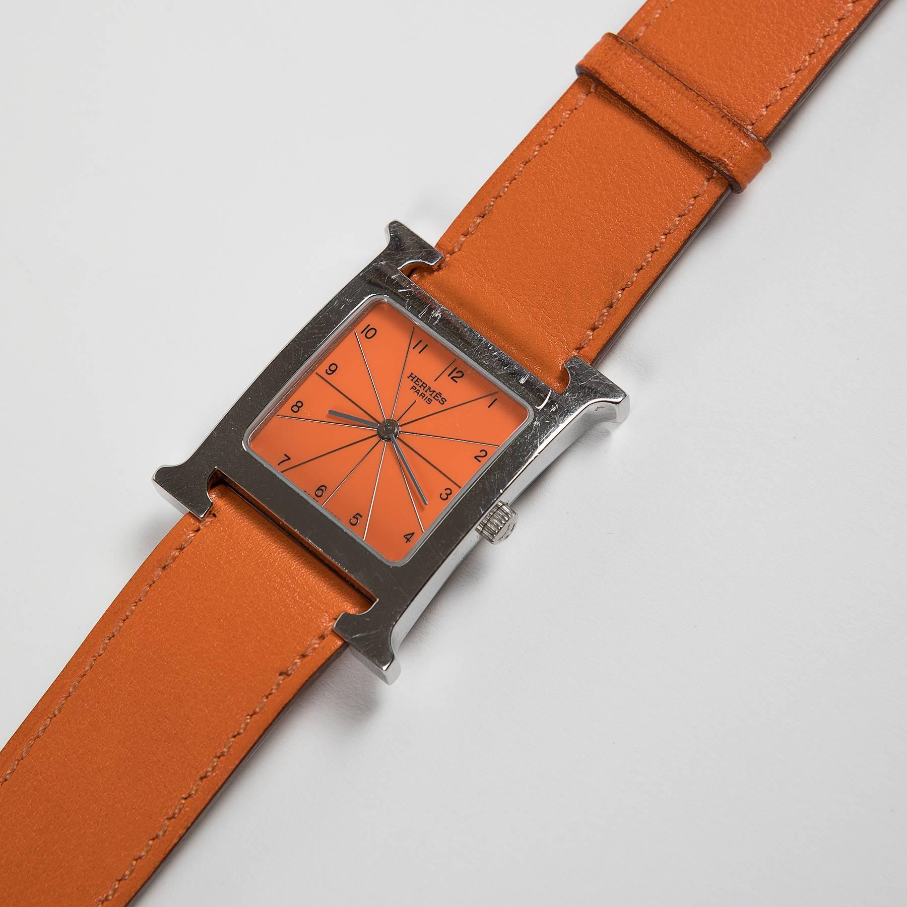 2002 Hermes Heure H Wrist Watch Silver Colour and Orange Leather Wristband  In Excellent Condition In Bologna, Emilia Romagna