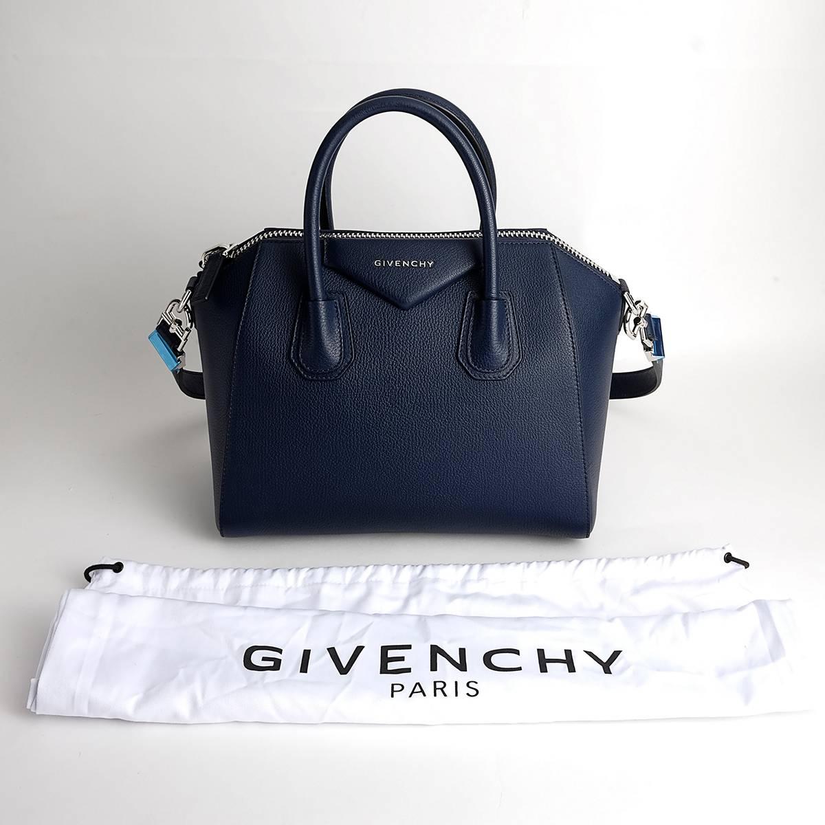 Givenchy Small Blue Leather Antigona with Silver Hardware, 2017  For Sale 3