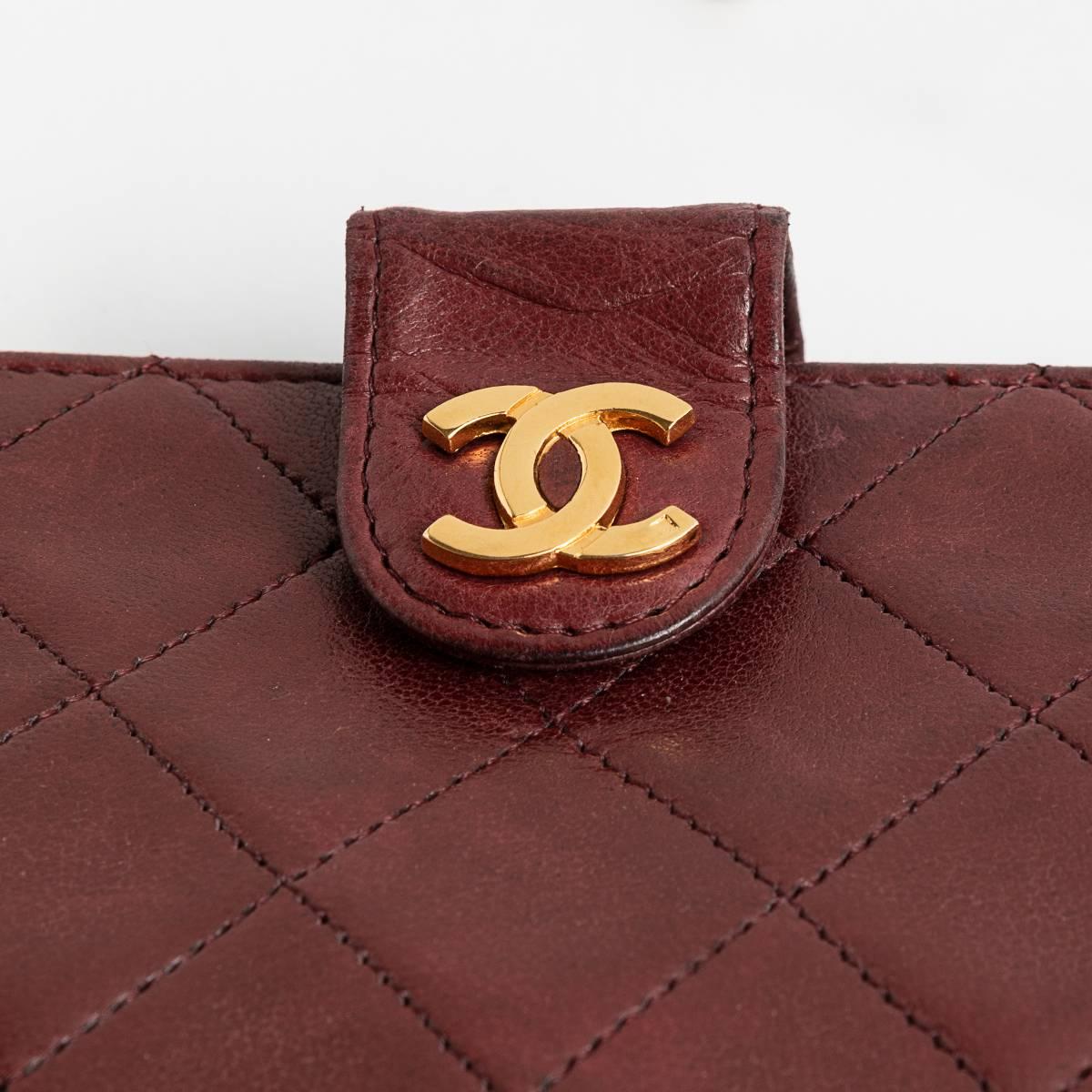 Chanel Burgundy Quilted Lambskin 1988 Vintage Shoulder Bag For Sale 5