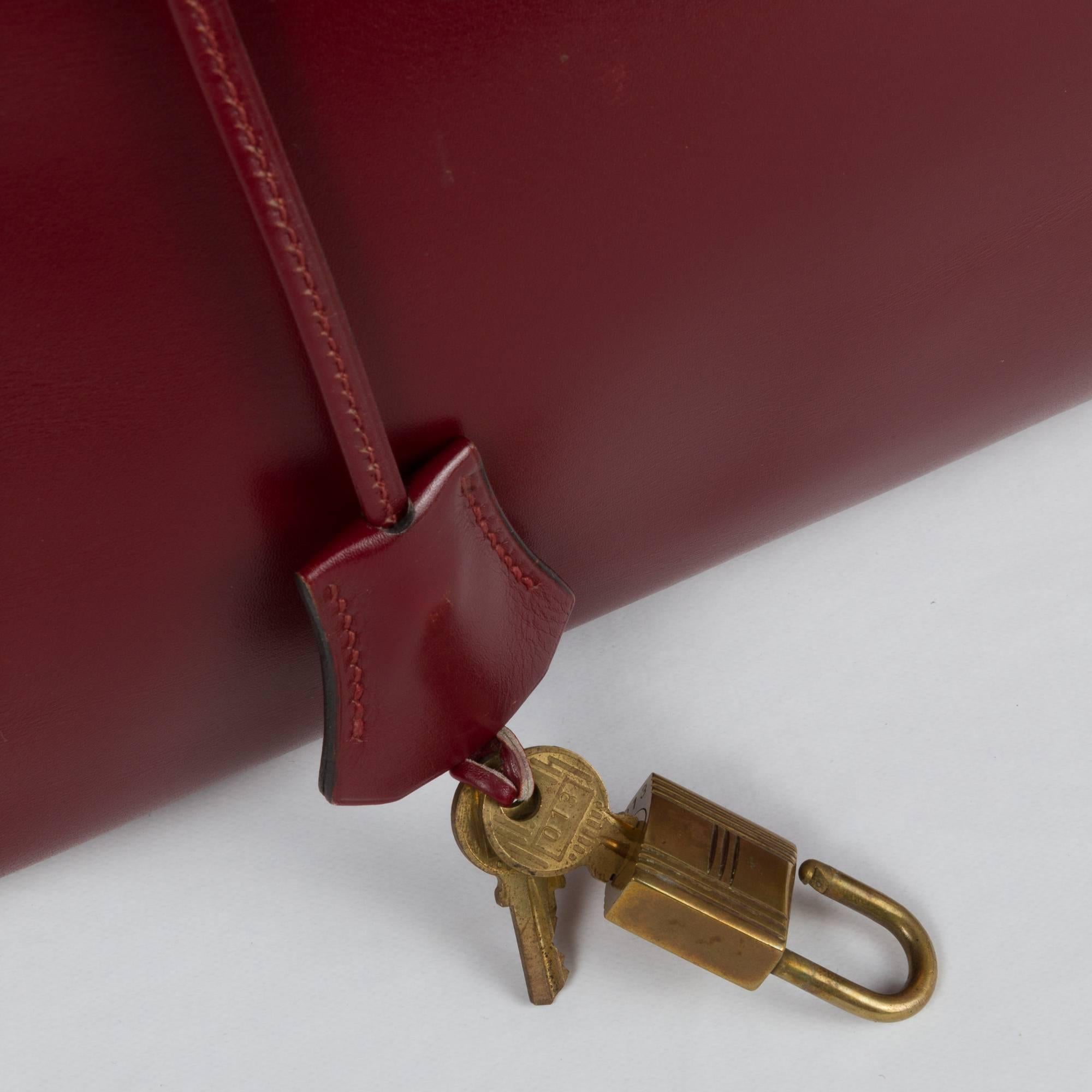 1960 Hermés Kelly Box Bordeaux Good Condition For Sale 3