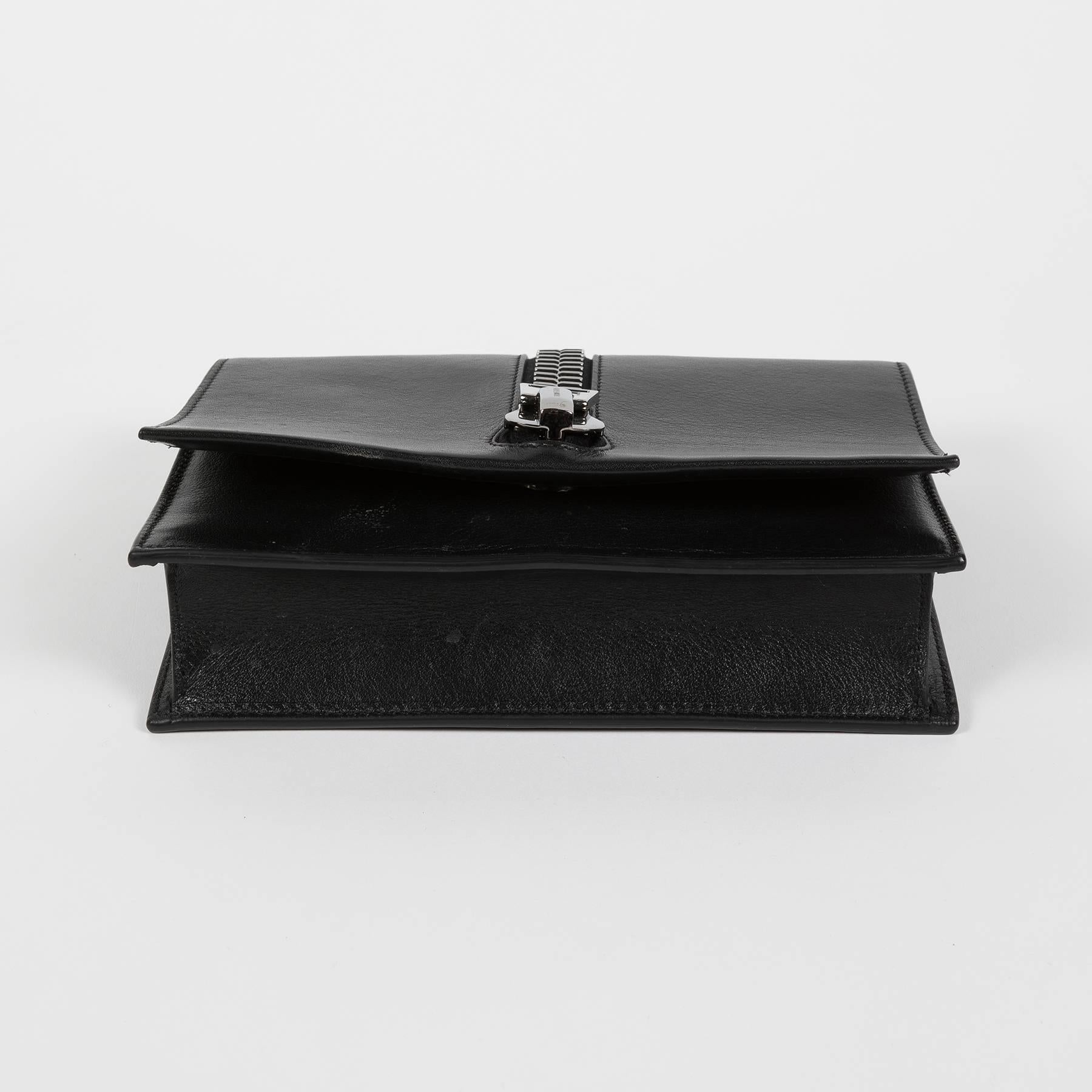 Women's Tom Ford Black Leather Shoulder Flap Bag   For Sale