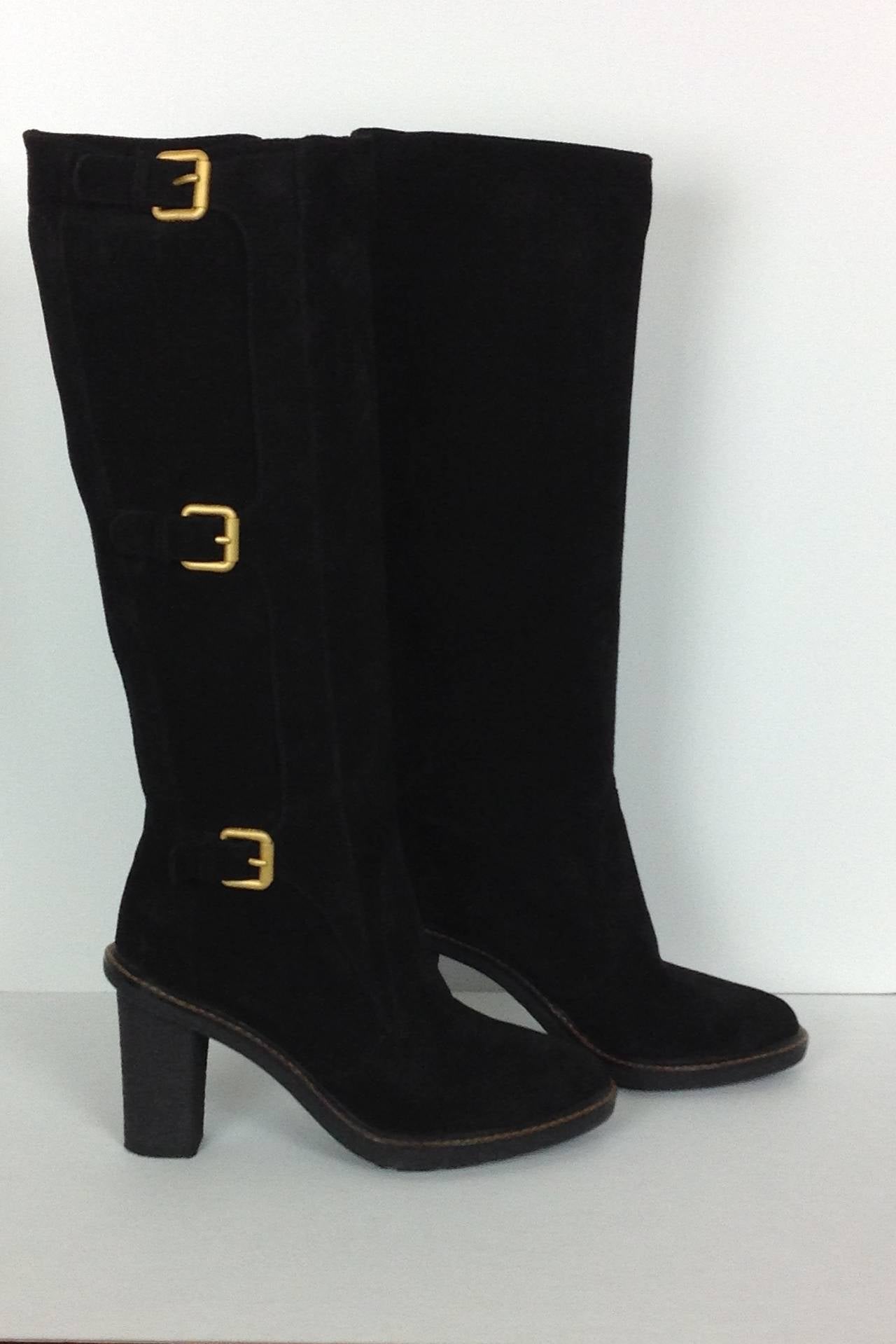 Fendi black suede buckle boots  NEW                  Size 41 For Sale 1