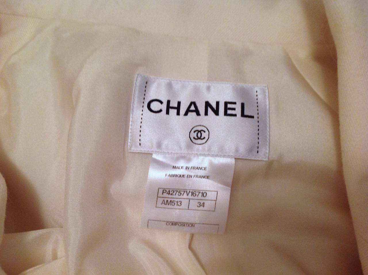 Chanel lightweight wool DB Trench coat                 Size 34 For Sale 2