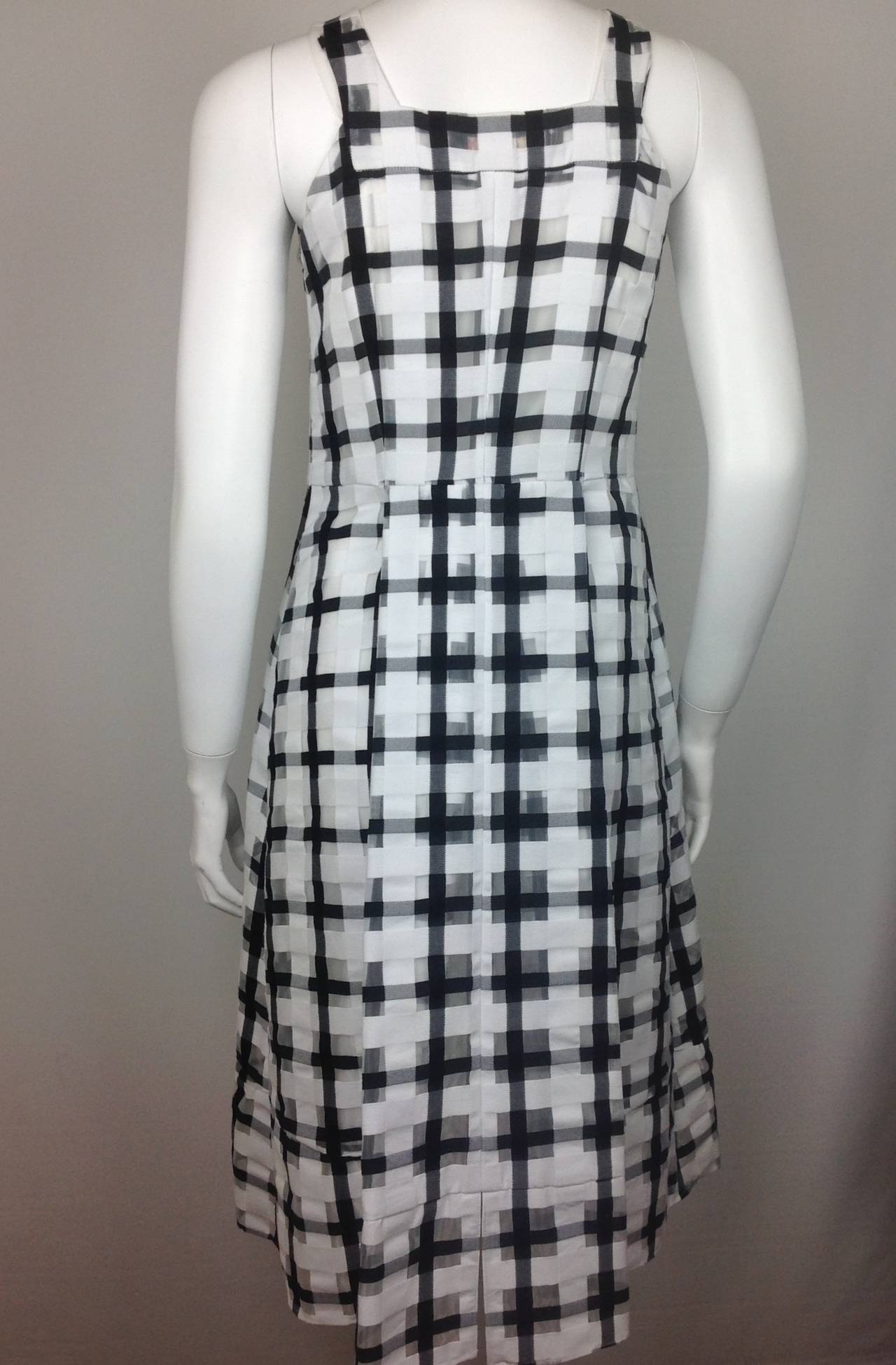 Gray Black and White Marni Plaid Dress   Size 38 For Sale